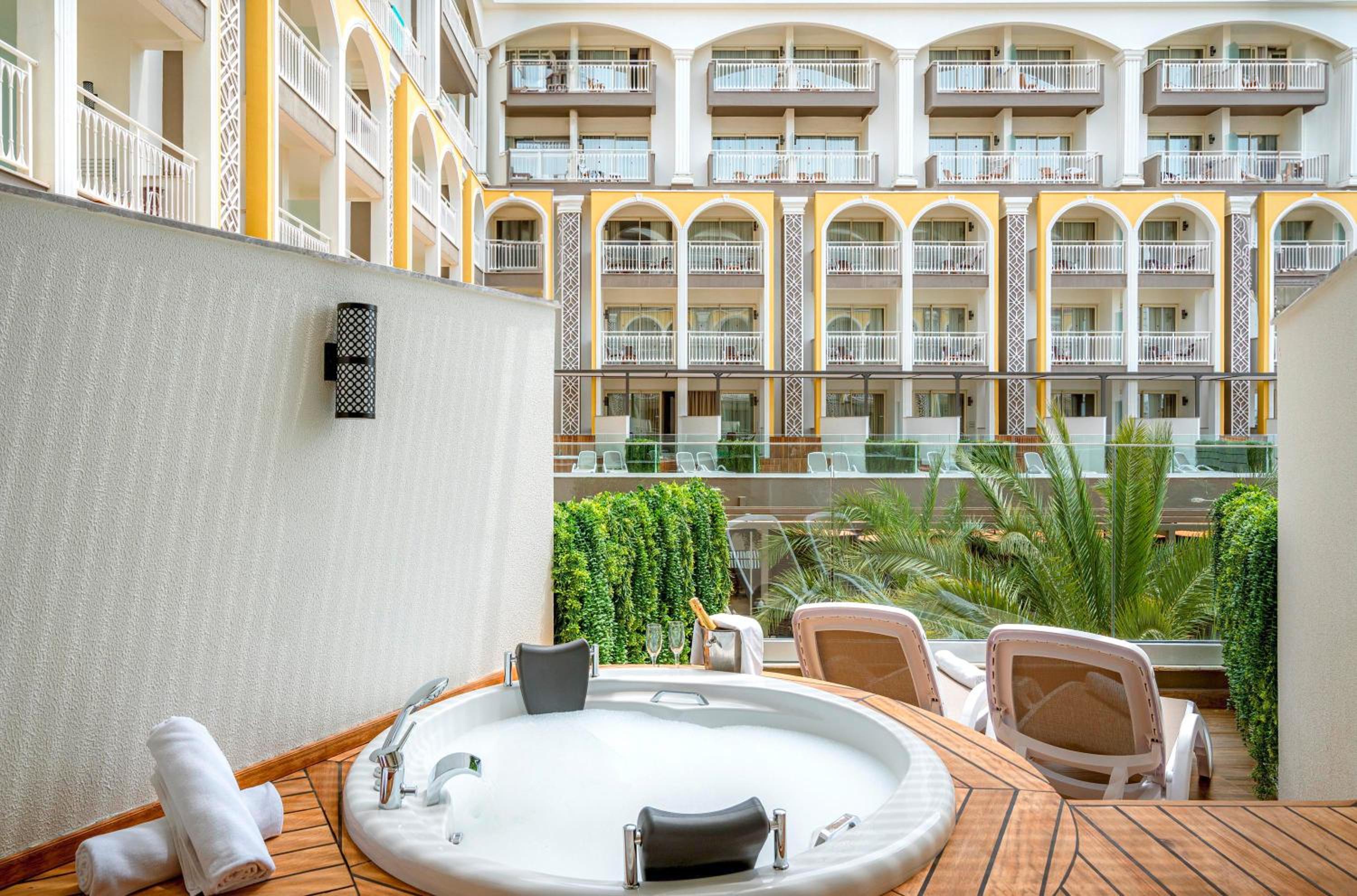 Photo 60