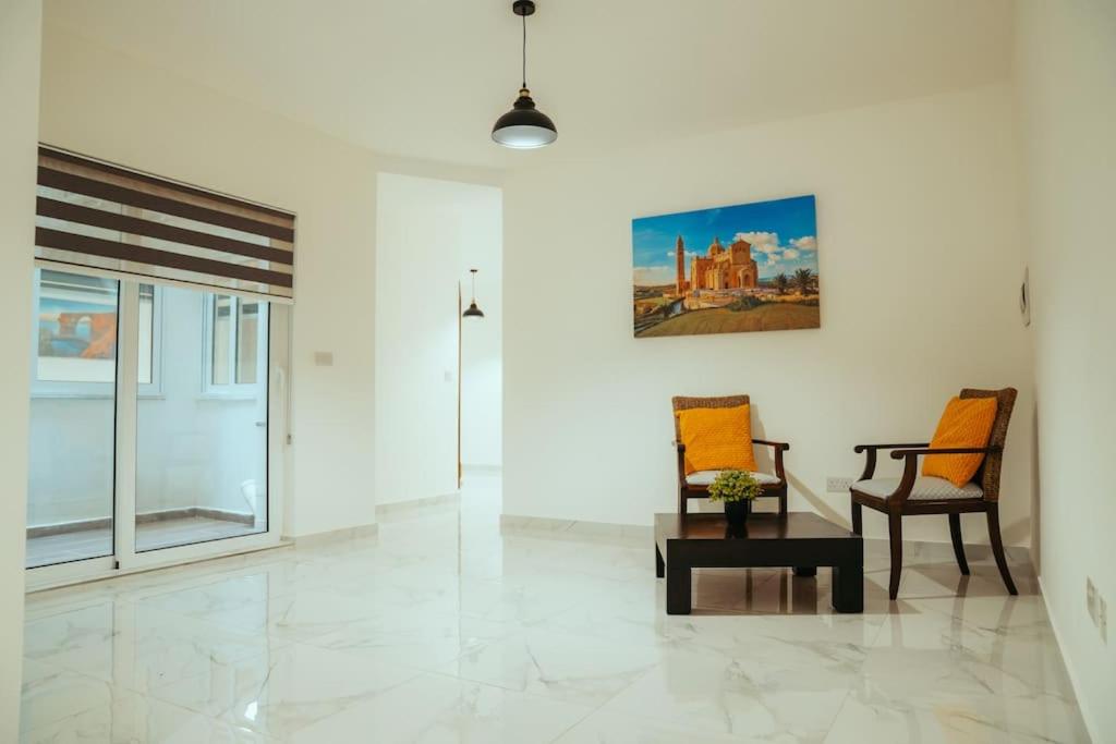 Luxurious Gozo Apartment, Qala