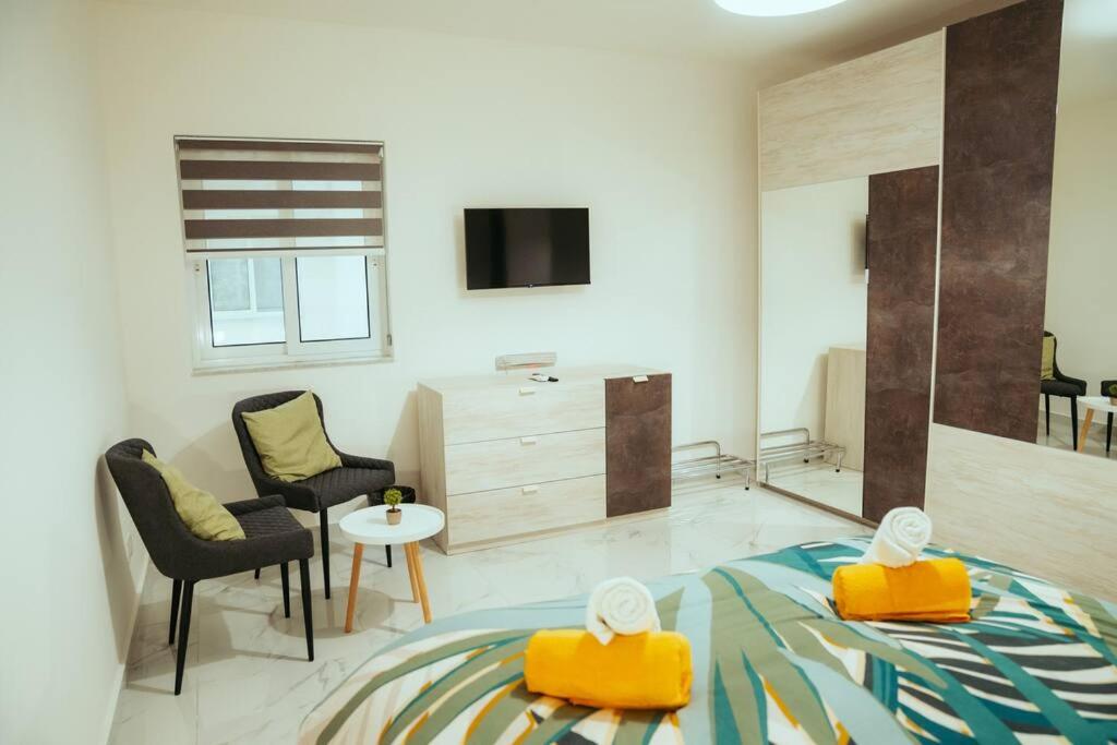 Luxurious Gozo Apartment, Qala