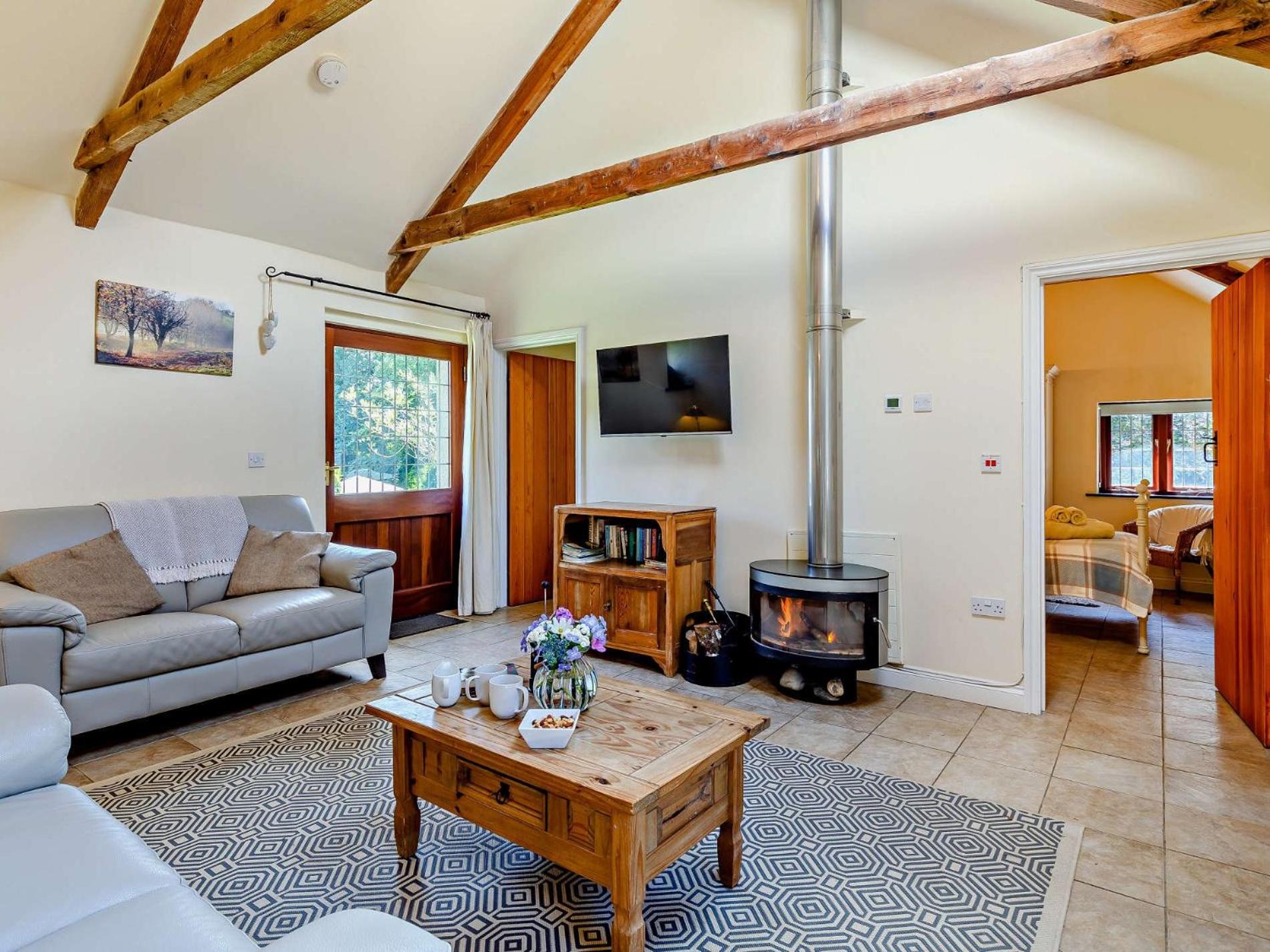 2 Bed in Callington oc-tyler view 3