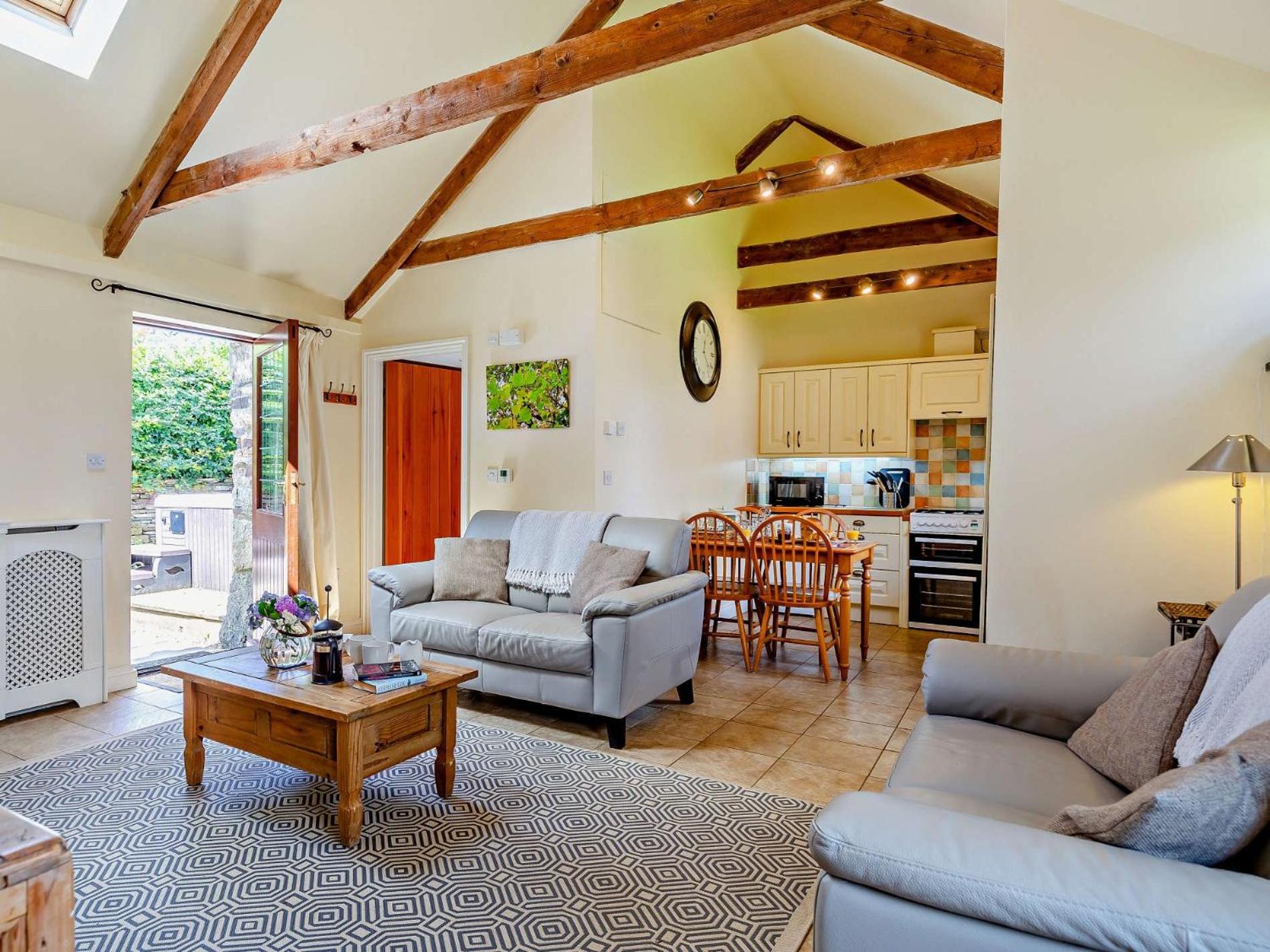 2 Bed in Callington oc-tyler view 4