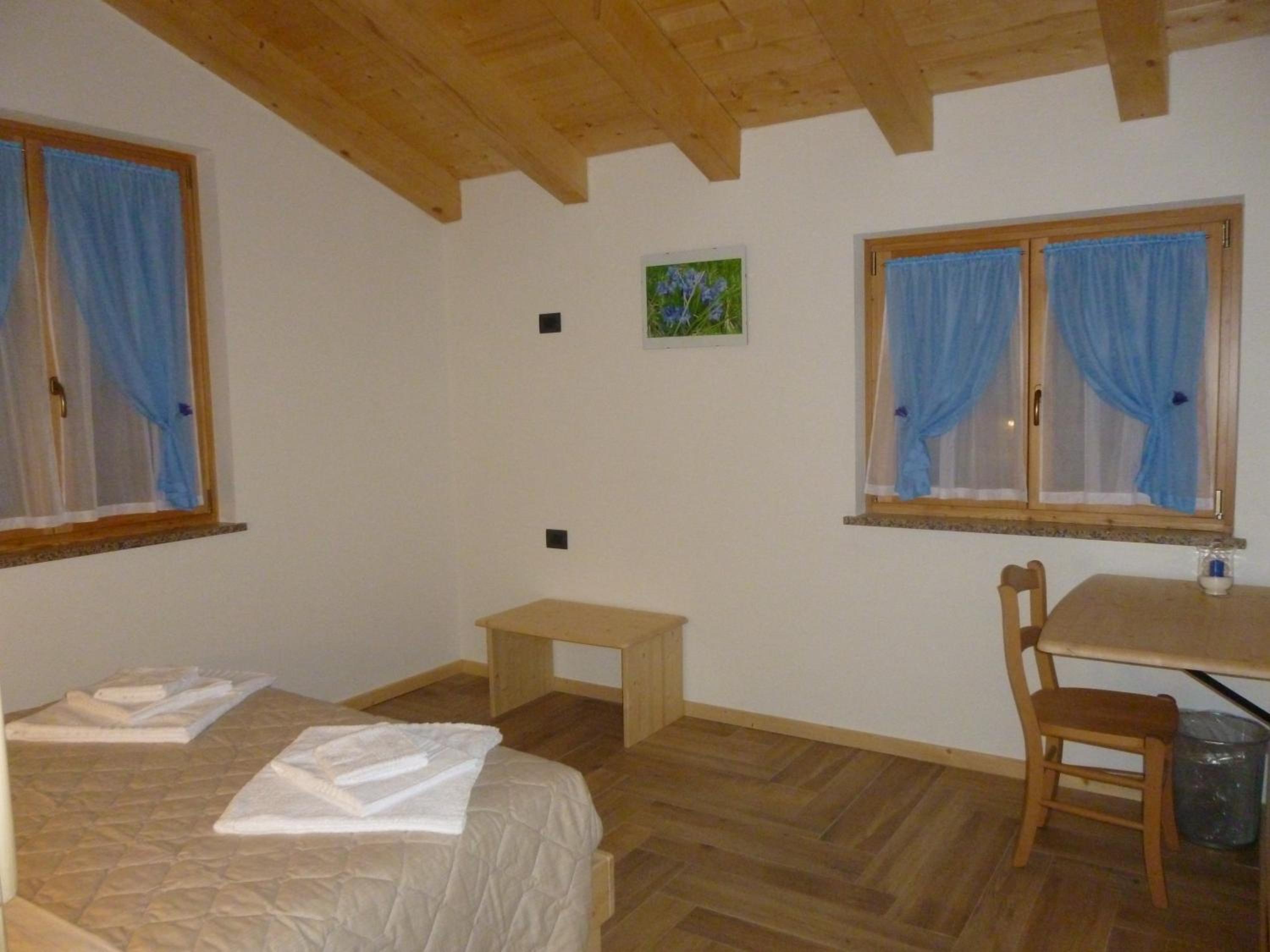 Photo 28