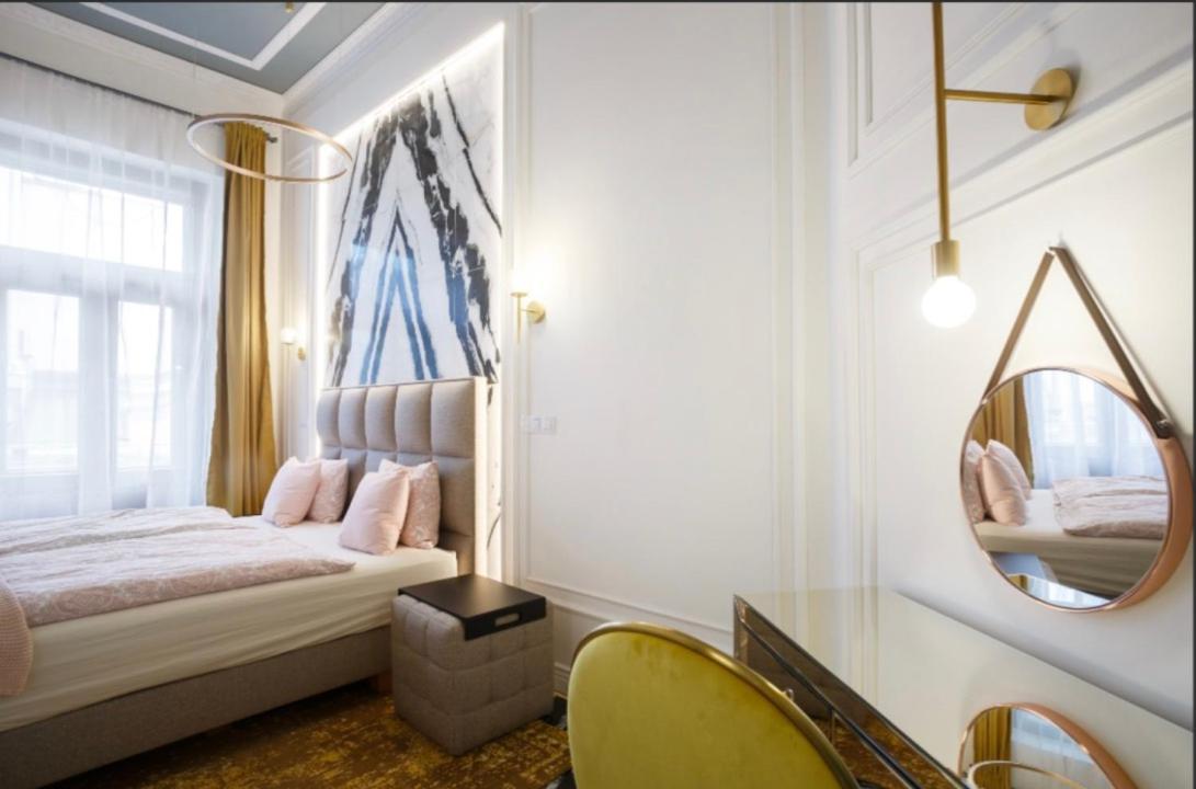 Urban Premier Suite