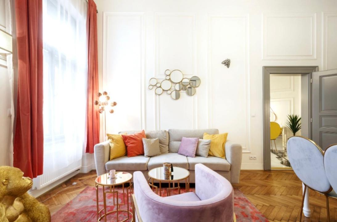 Urban Premier Suite