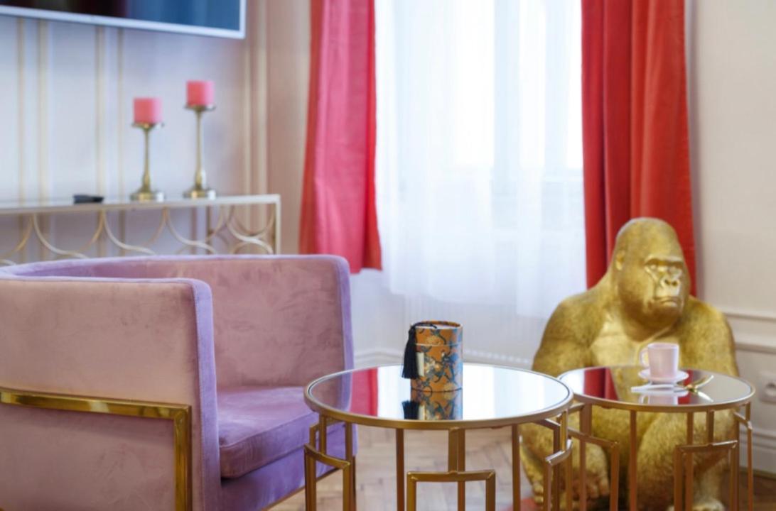Urban Premier Suite