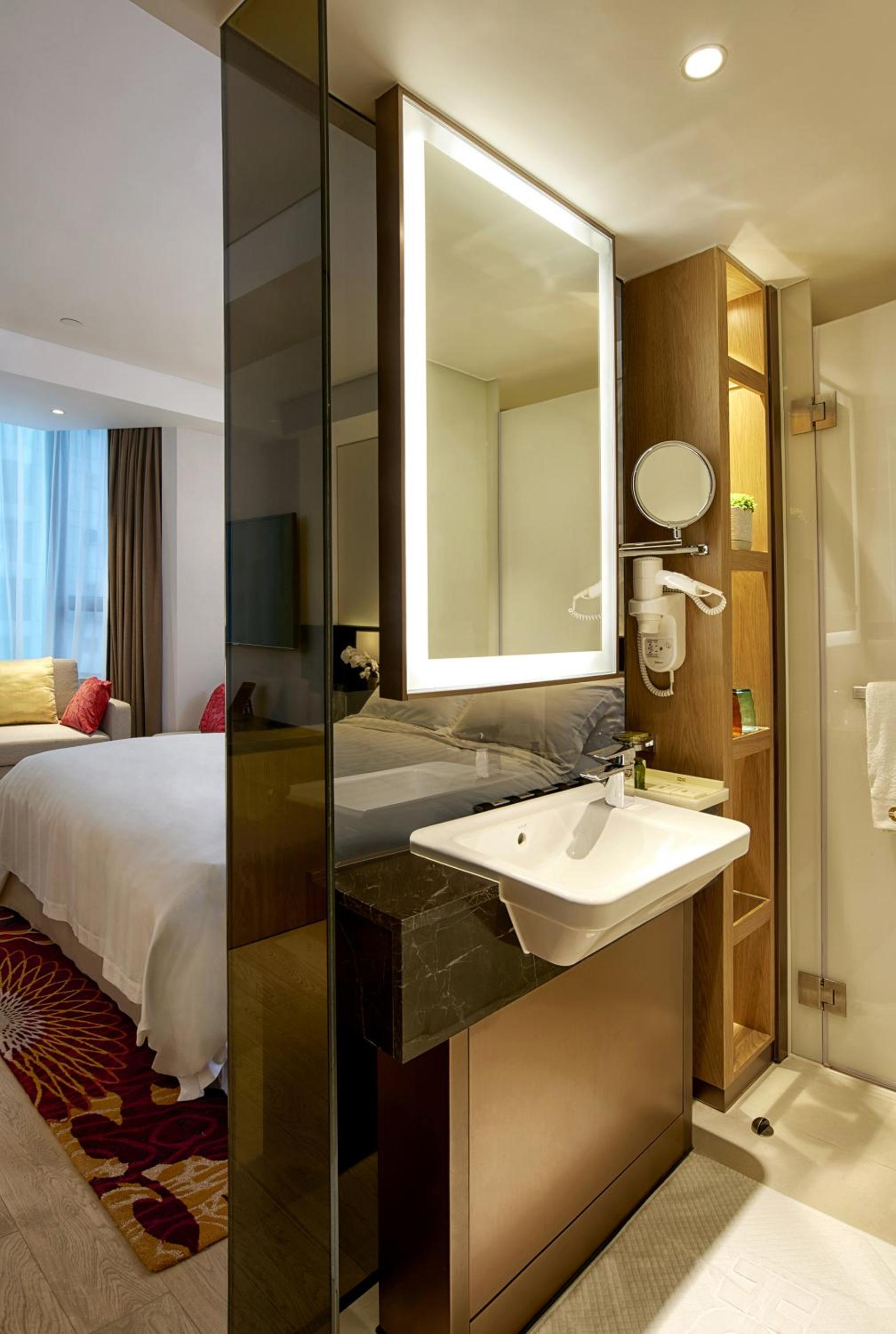 Wharney Hotel