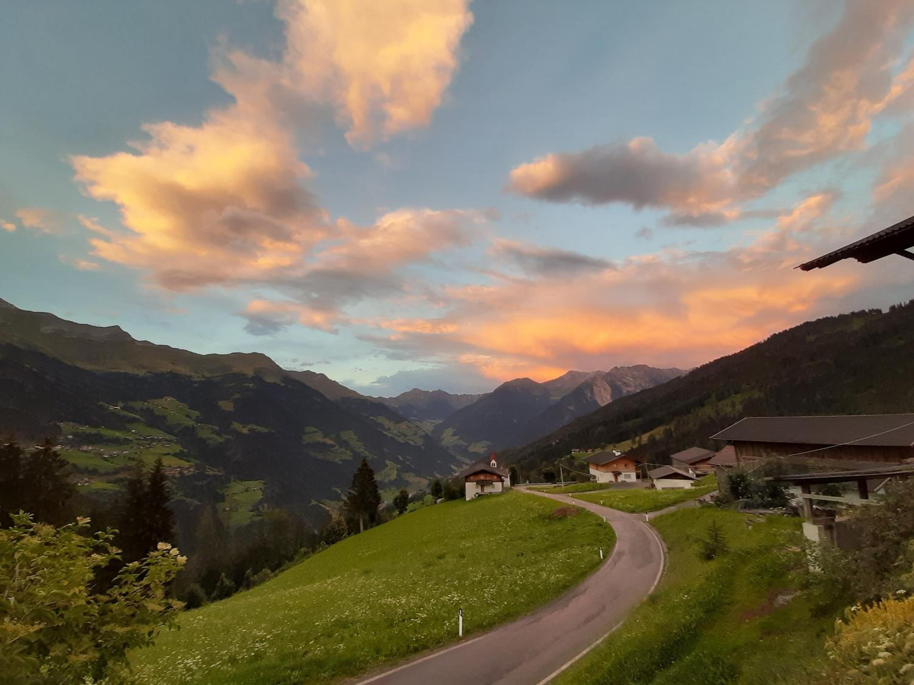 Joshof Bergblick
