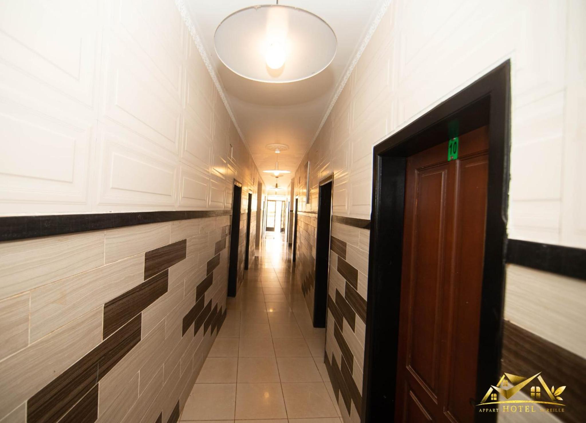 APPART HOTEL MIREILLE