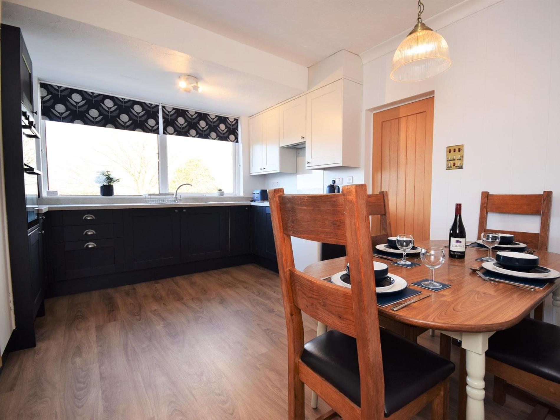 2 Bed in Bideford oc-sandb view 4