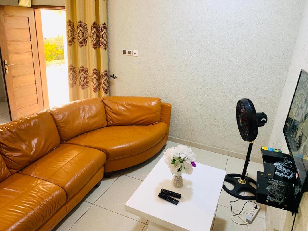 Cotonou dwelling AAC 2