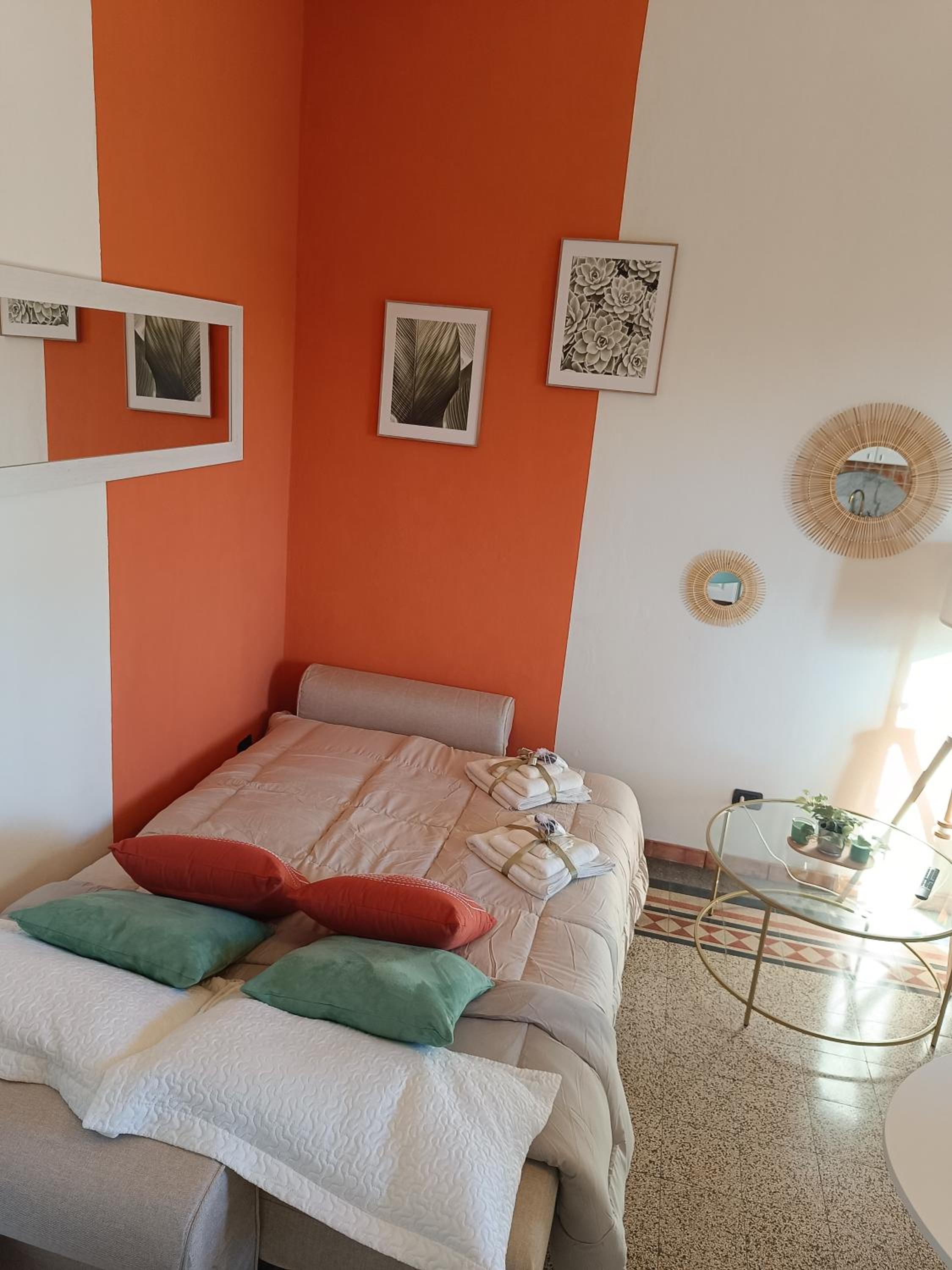 Florence castle apartment 2 bedrooms, 2 bathrooms