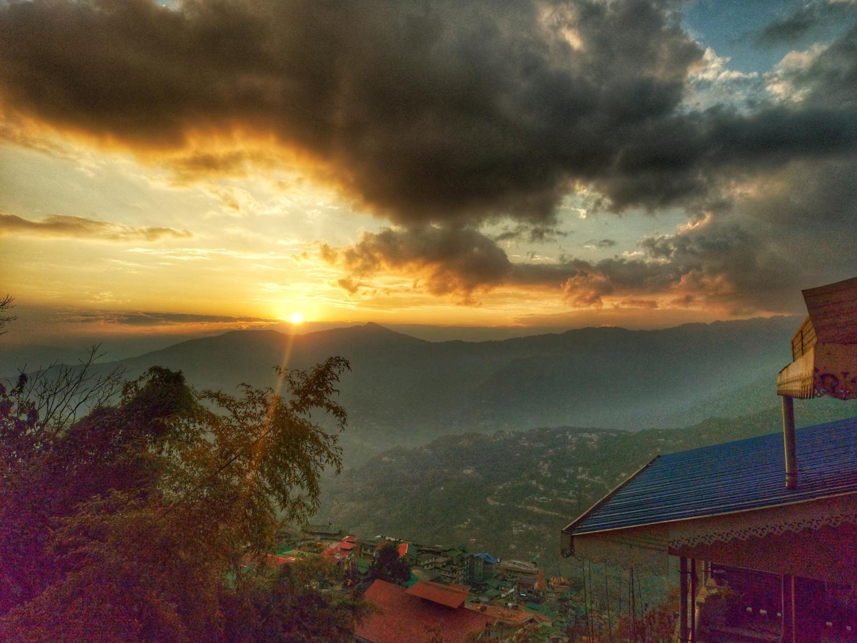 Monratino Ridge View