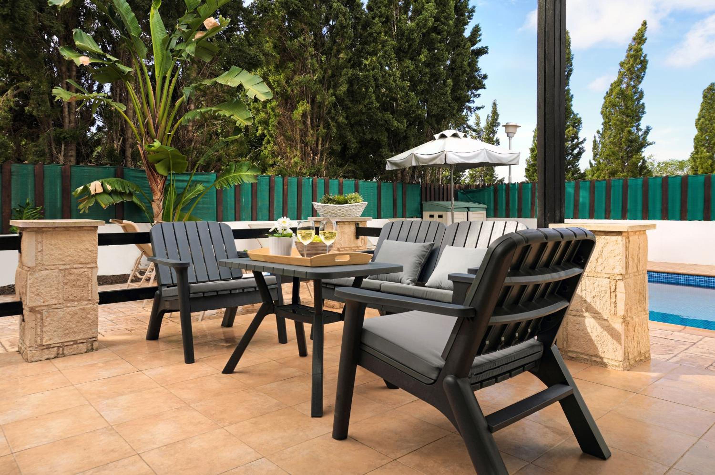 Villa Anthia - 2bed with Large Pool