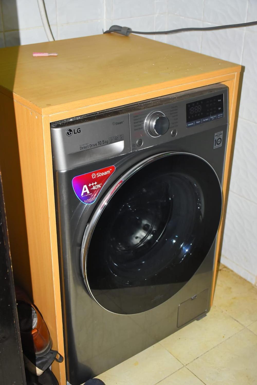 Deluxe Apartments