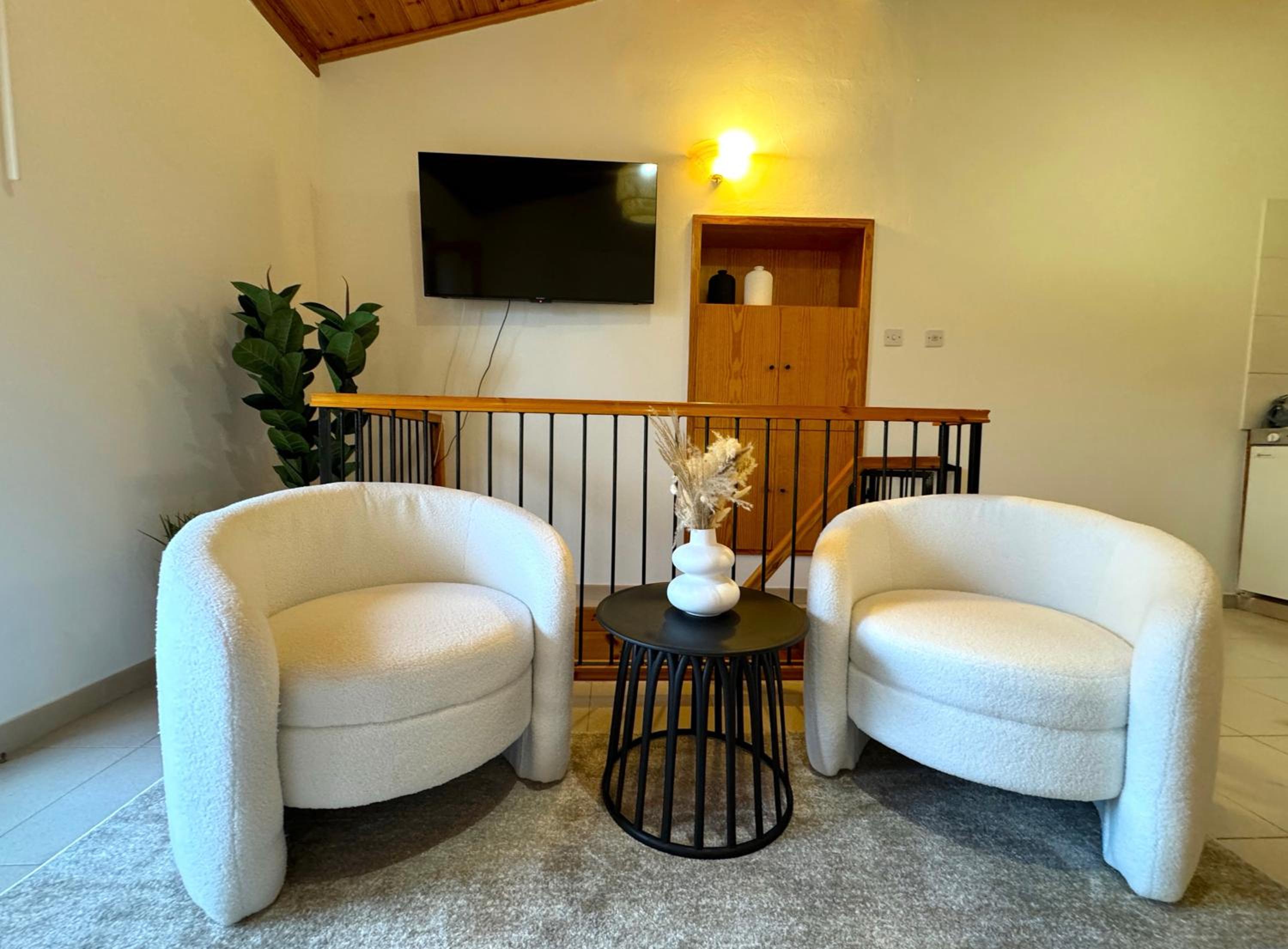 Maison Damianou Elegant Loft