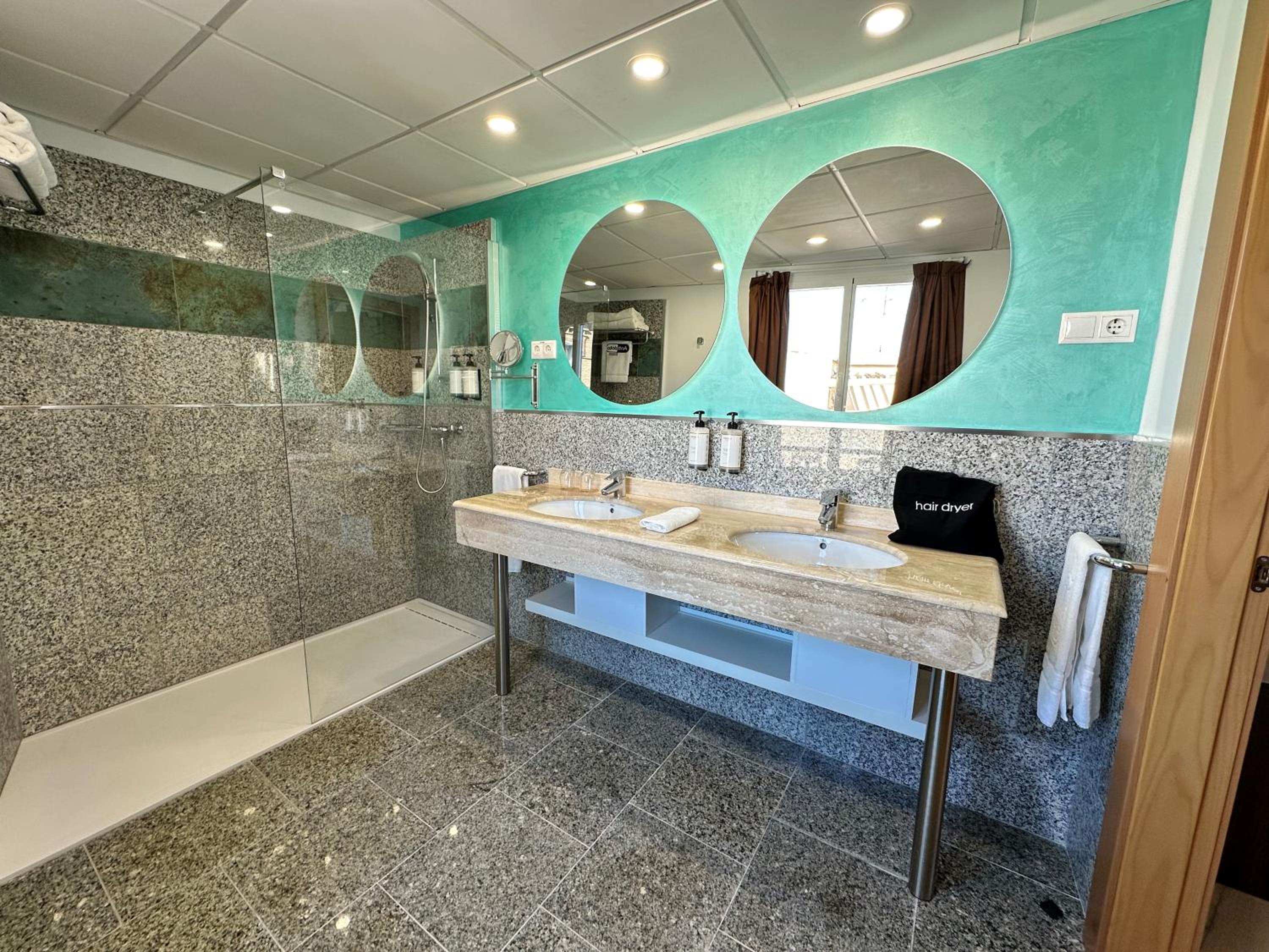 Antídoto Rooms Zocodover Check-in on line