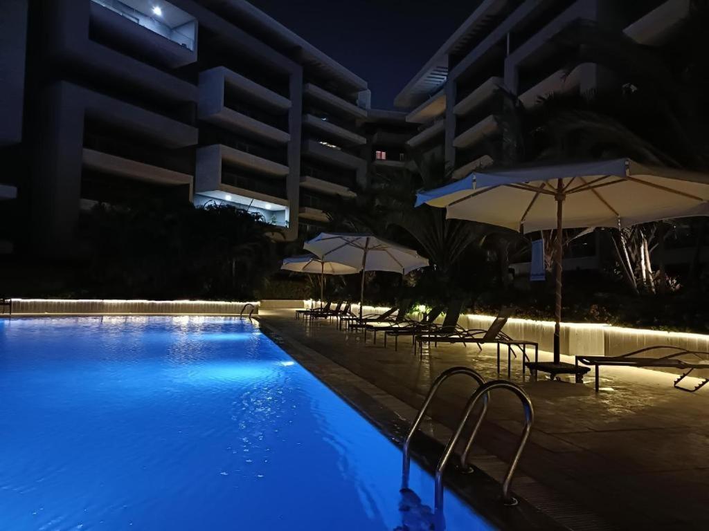 Parkside Boutique 3 BBR Serviced Apartment - Ocean Blue - Near Airport