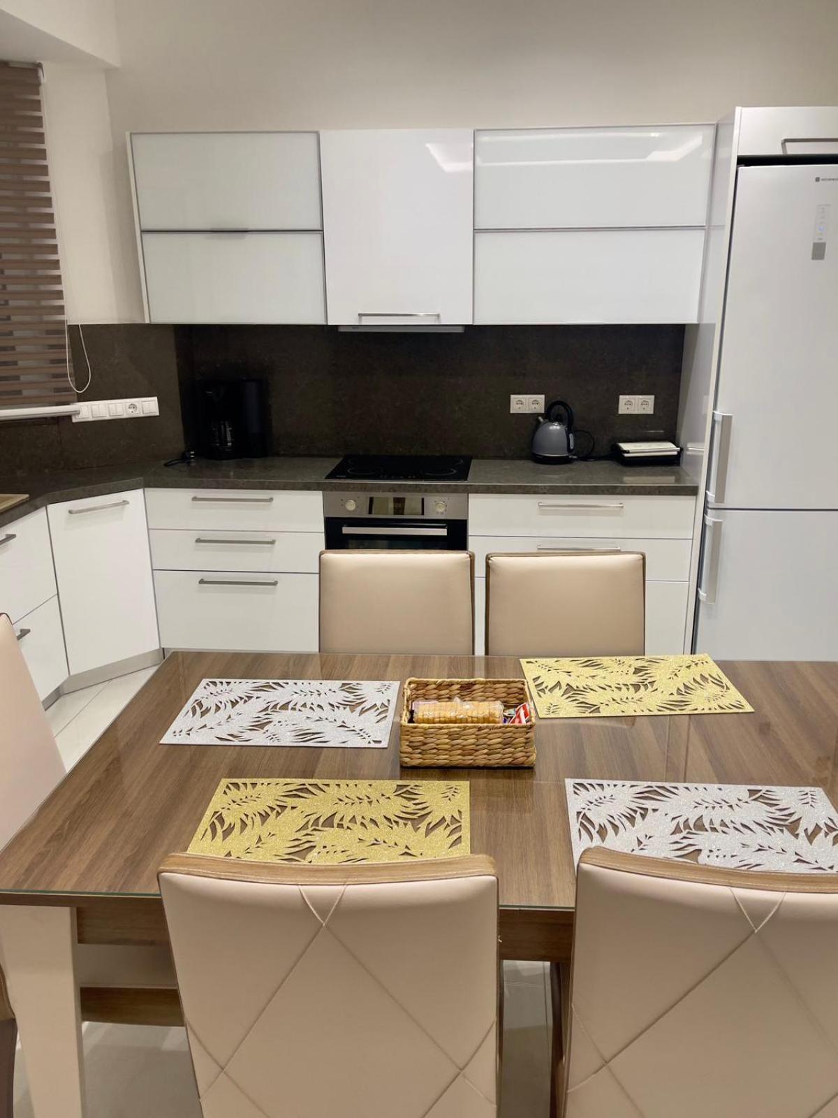 Alimos Luxury Prestige