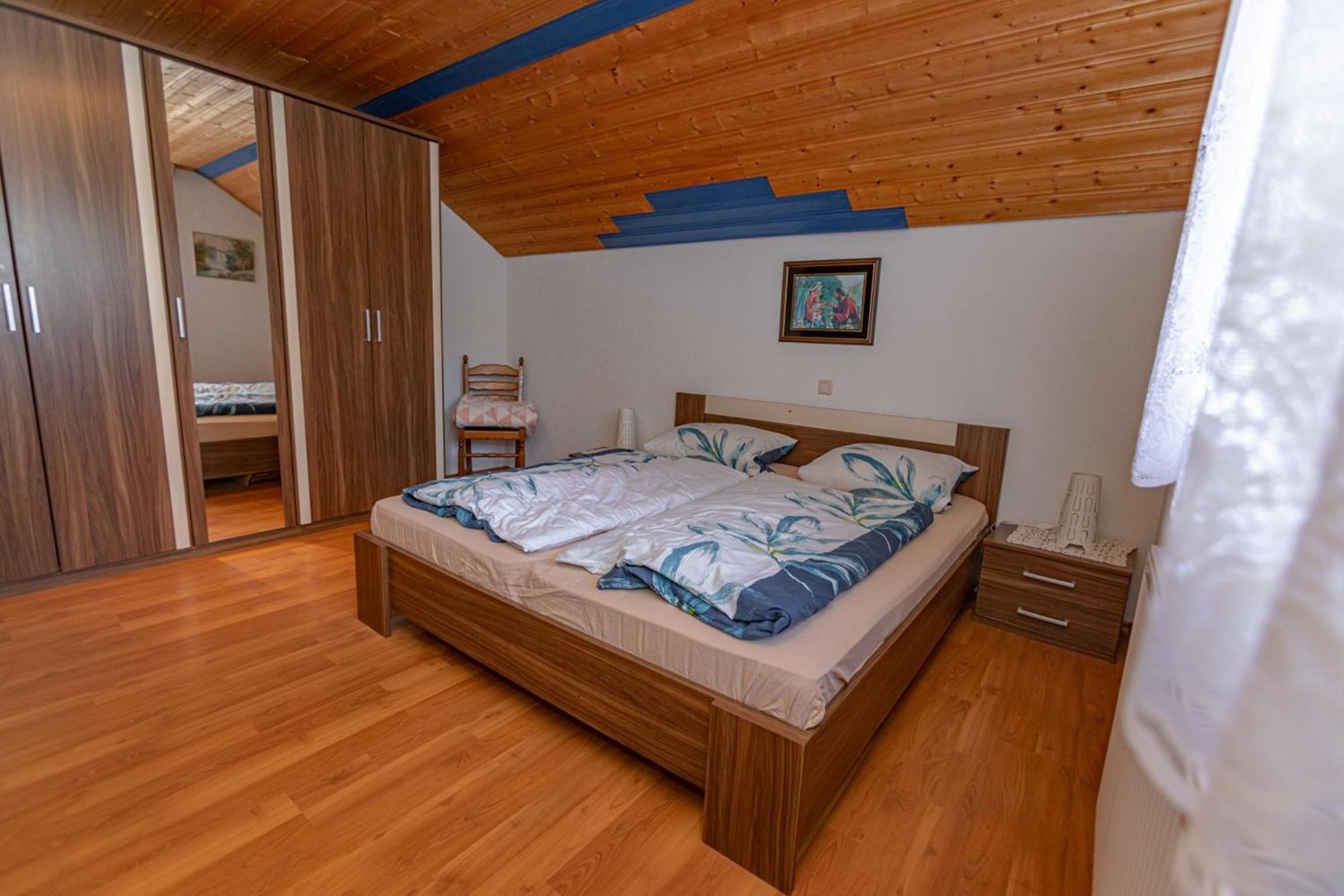 House Aronija with Swimming Pool