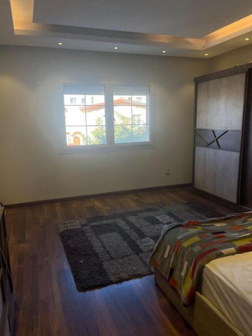 Spacious villa in golden square