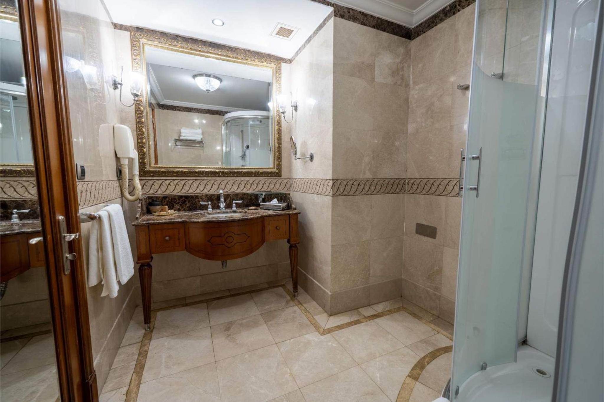 The Central Palace Taksim - Image 90