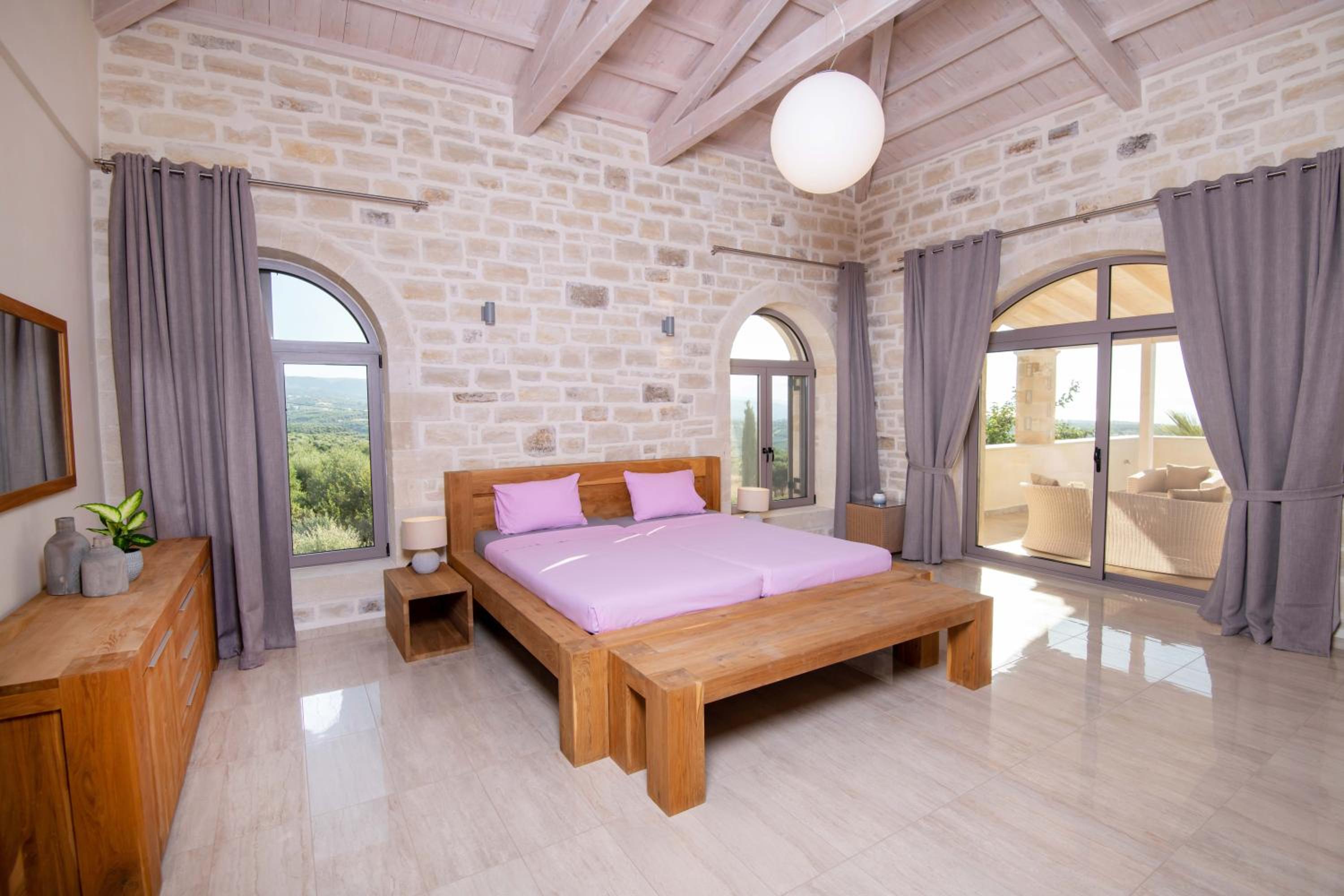 Villa Elia, By Hellocrete