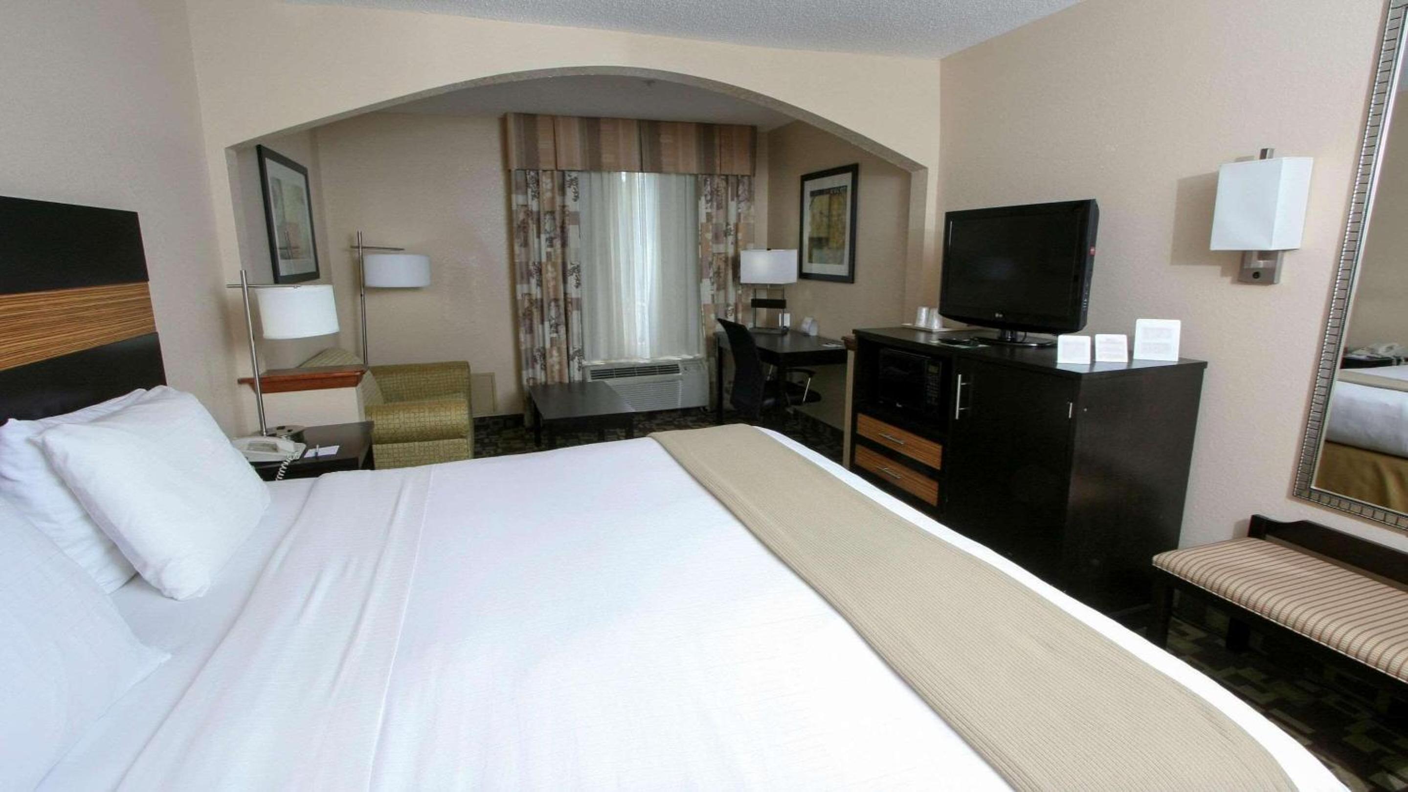 Country Inn  Suites by Radisson, Shelby, NC - Property Image 9