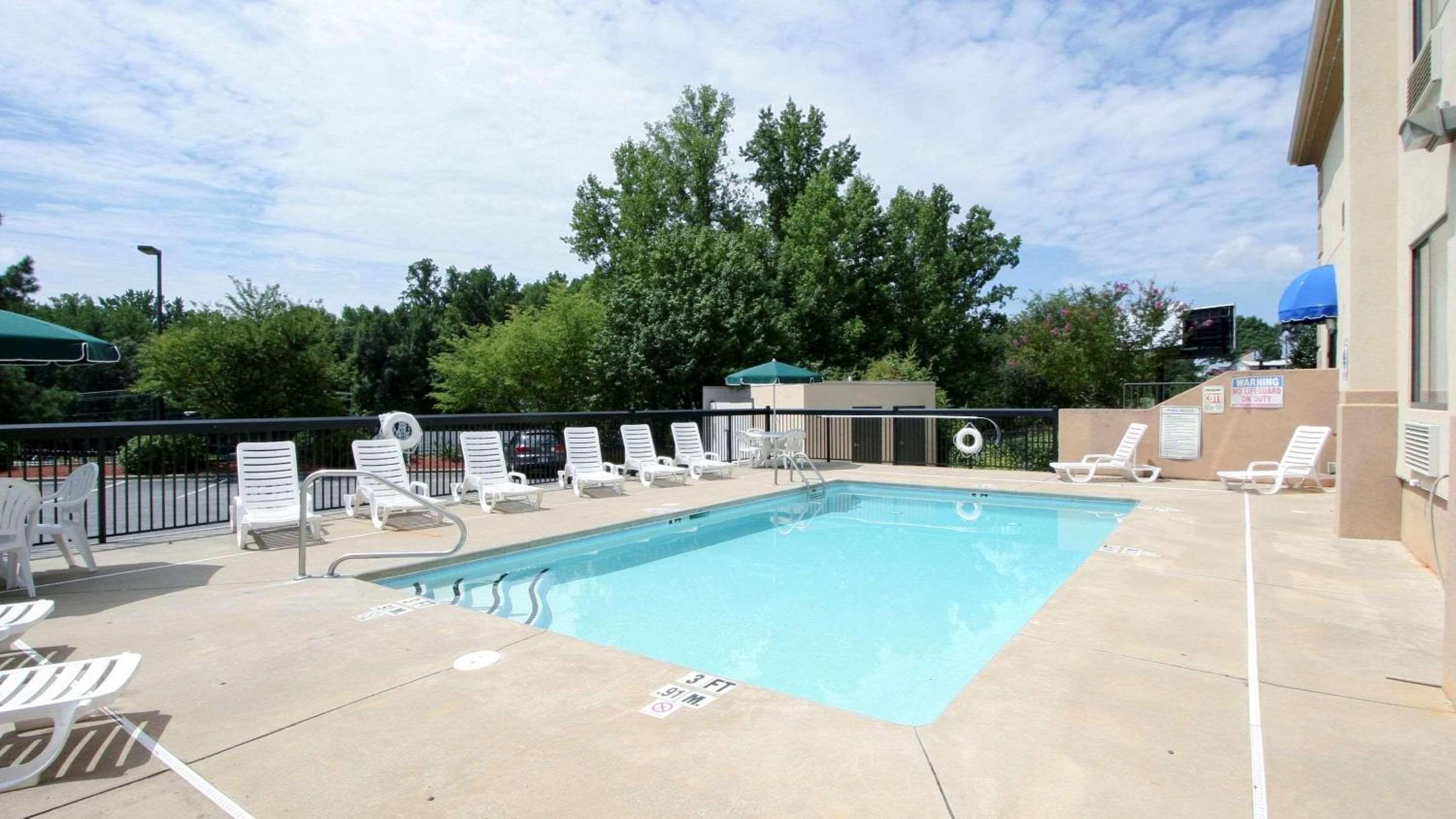 Country Inn  Suites by Radisson, Shelby, NC - Property Image 12