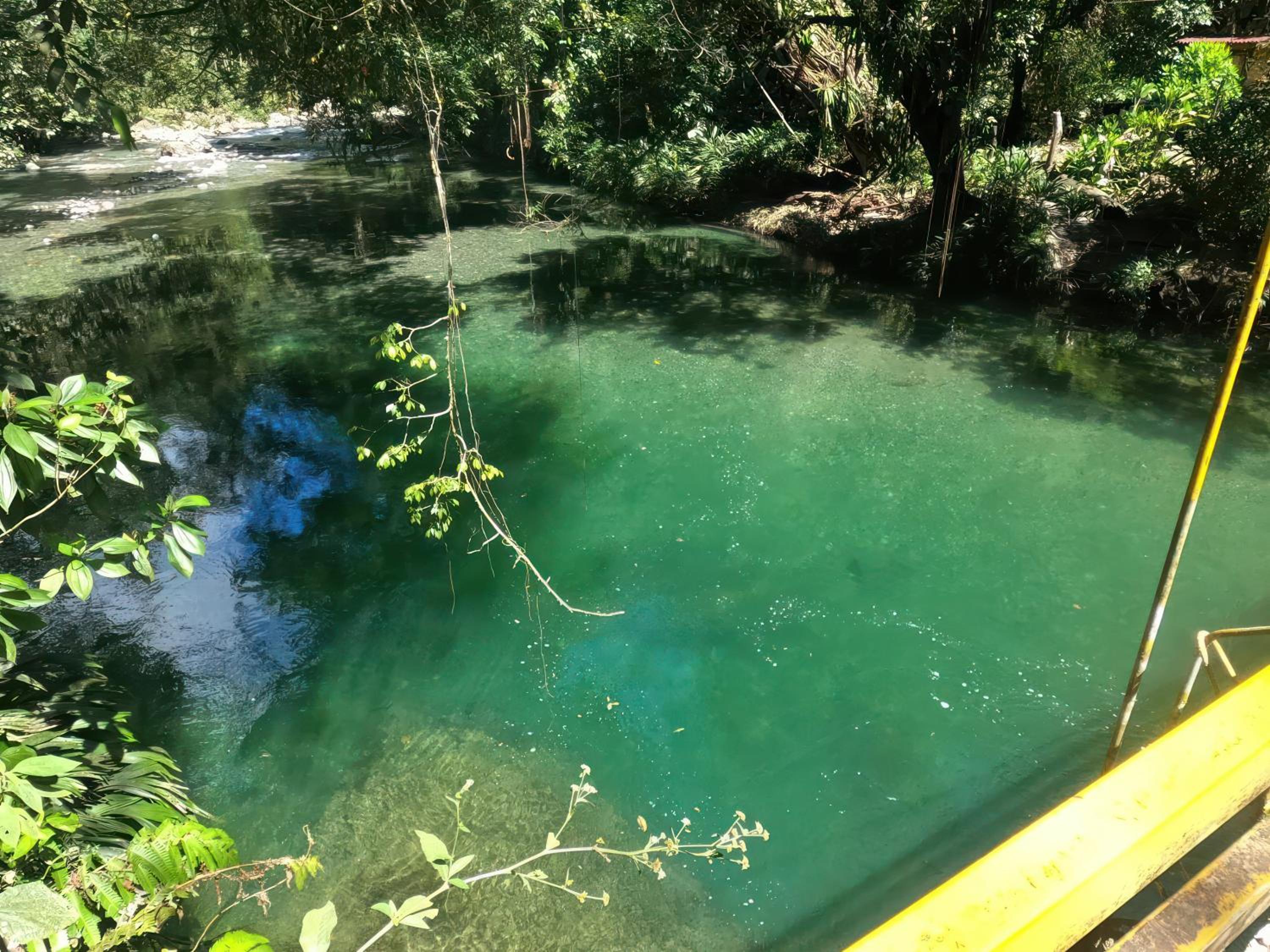 Cabaña Eco-Río Cristalino/Hamacas/Fogata