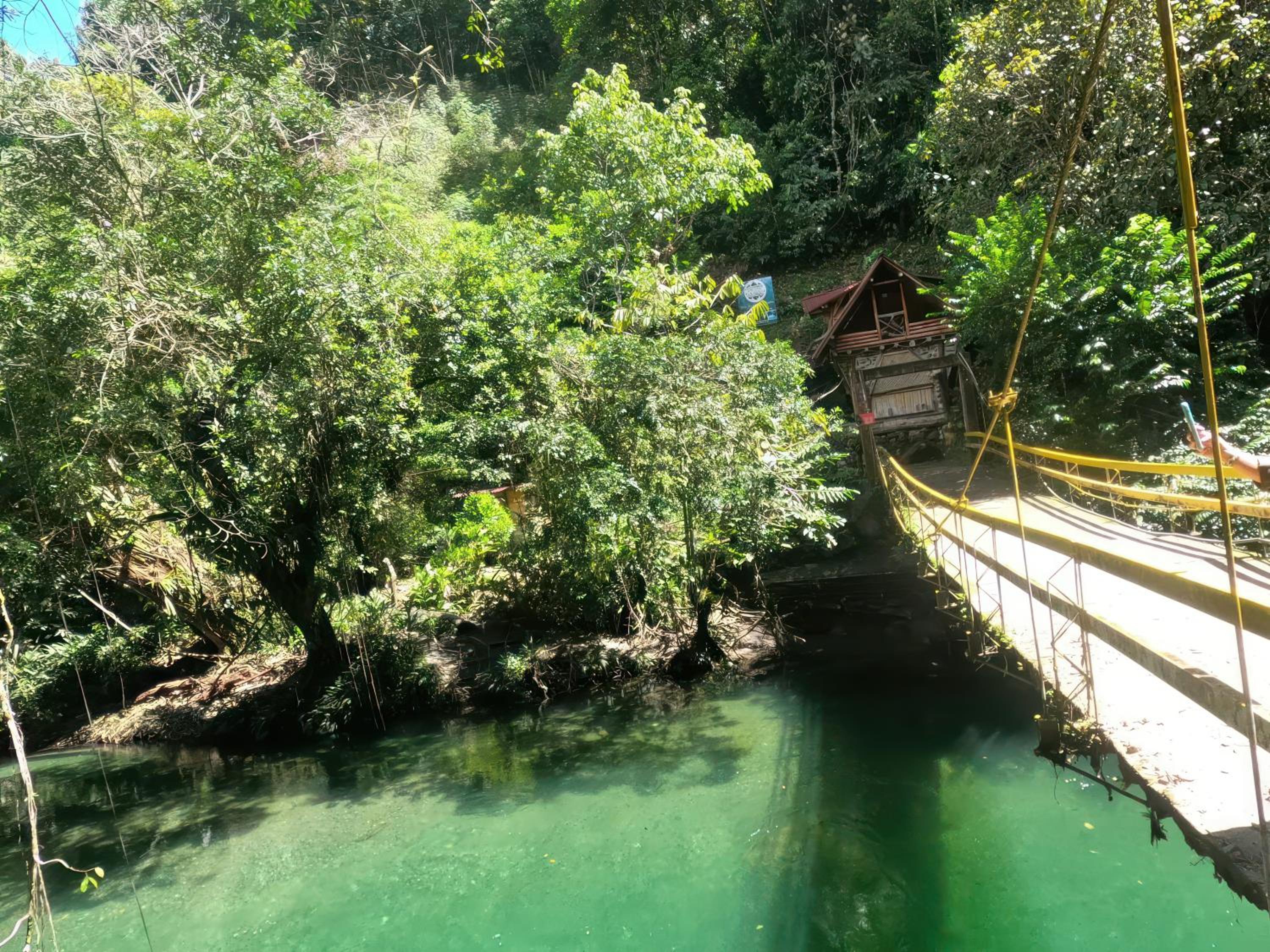 Cabaña Eco-Río Cristalino/Hamacas/Fogata