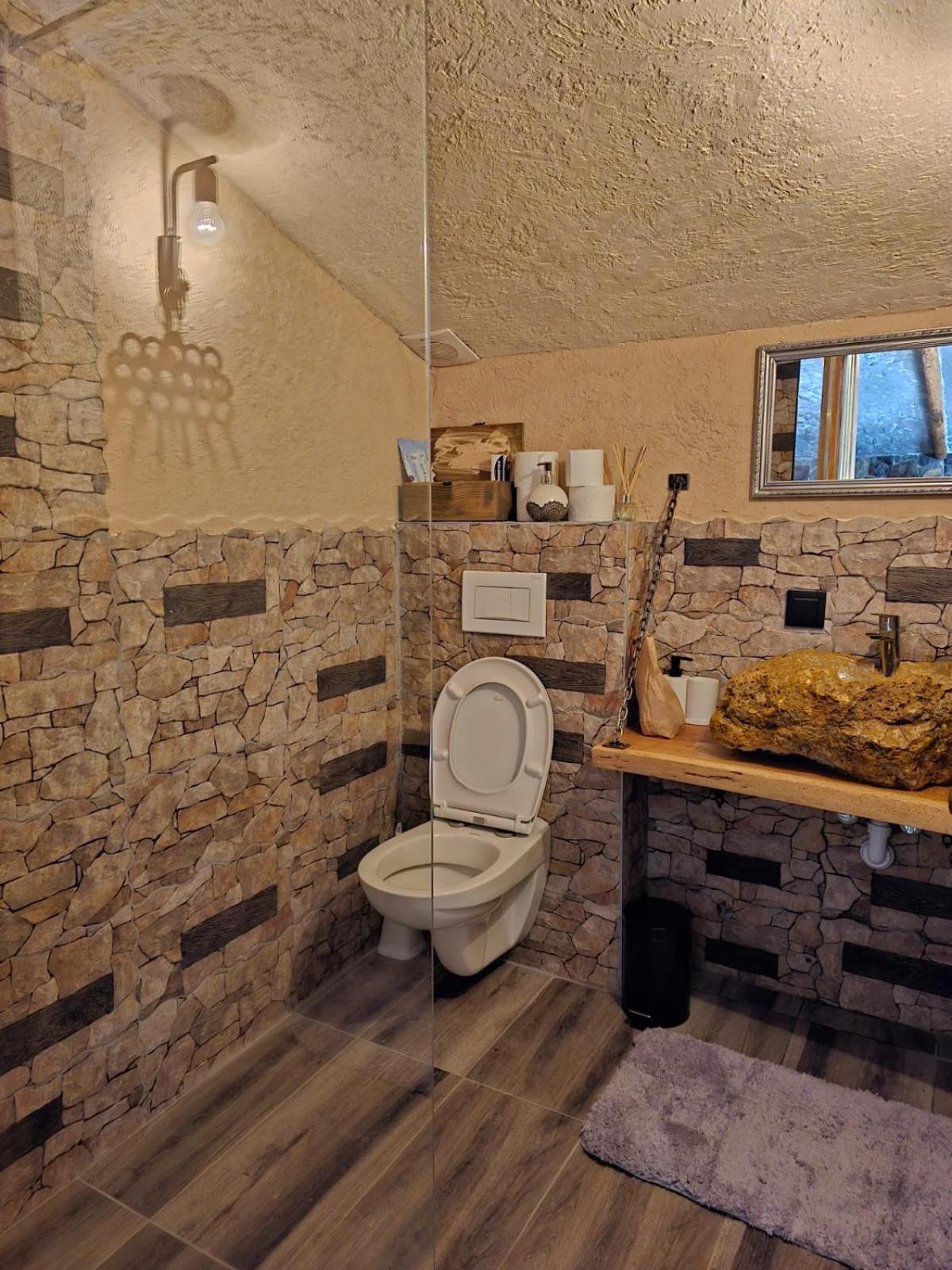 Zemljane kućice Kreševo