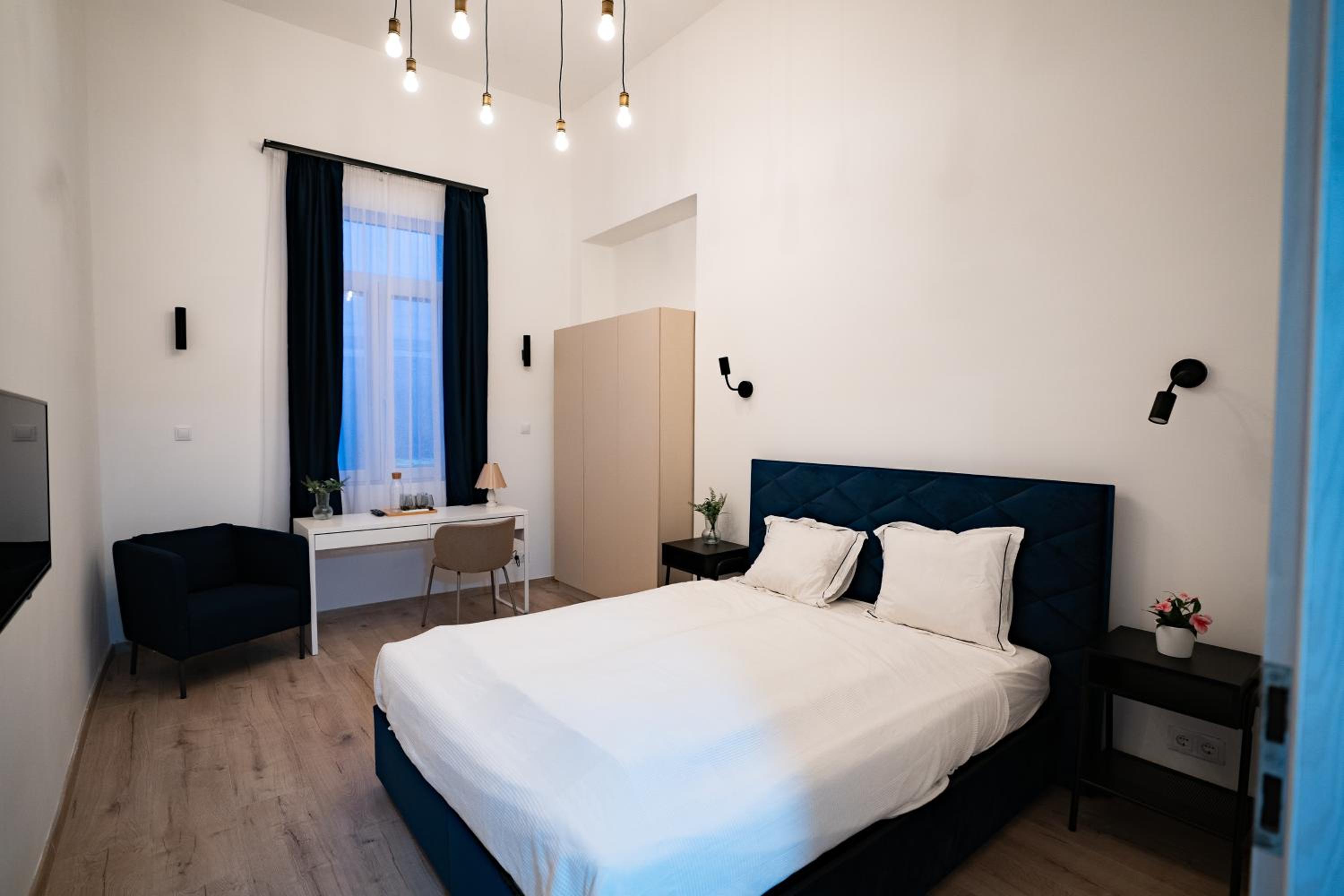 Downtown Suite