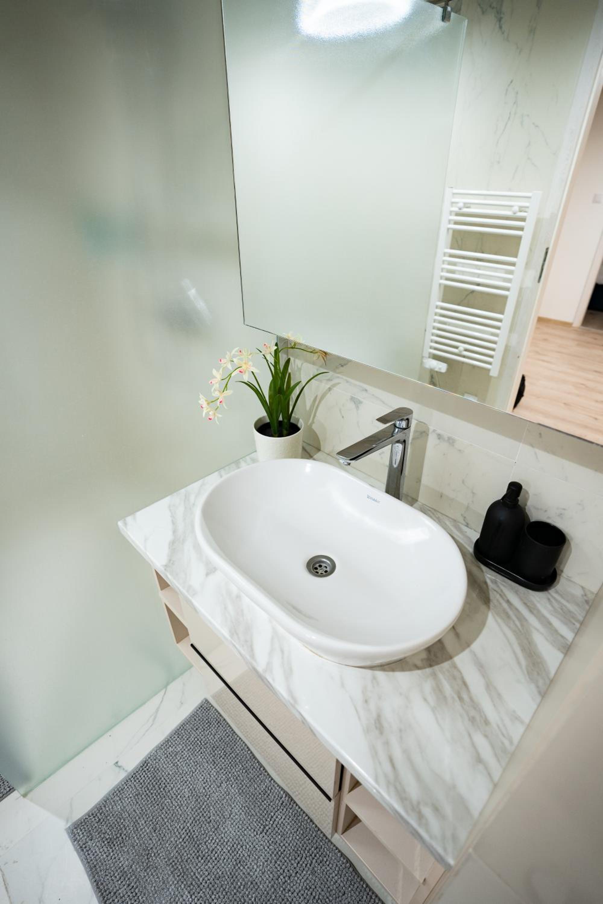 Downtown Suite