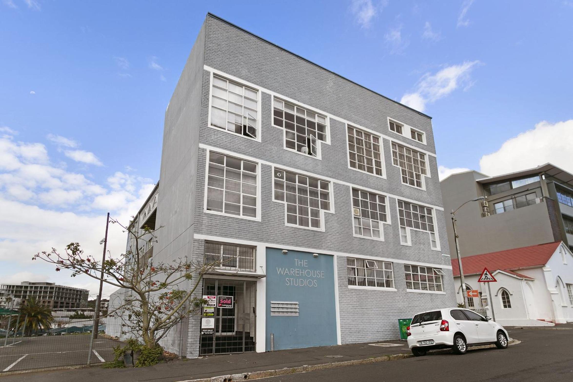 Studio on Hope by HostAgents