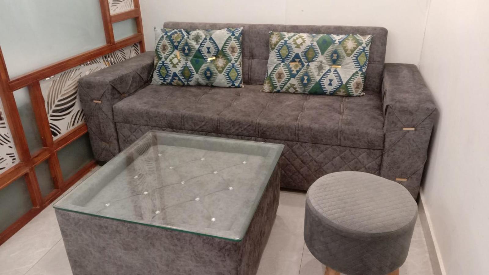 BnBBuddy Executive Studio Apt in West Delhi 720