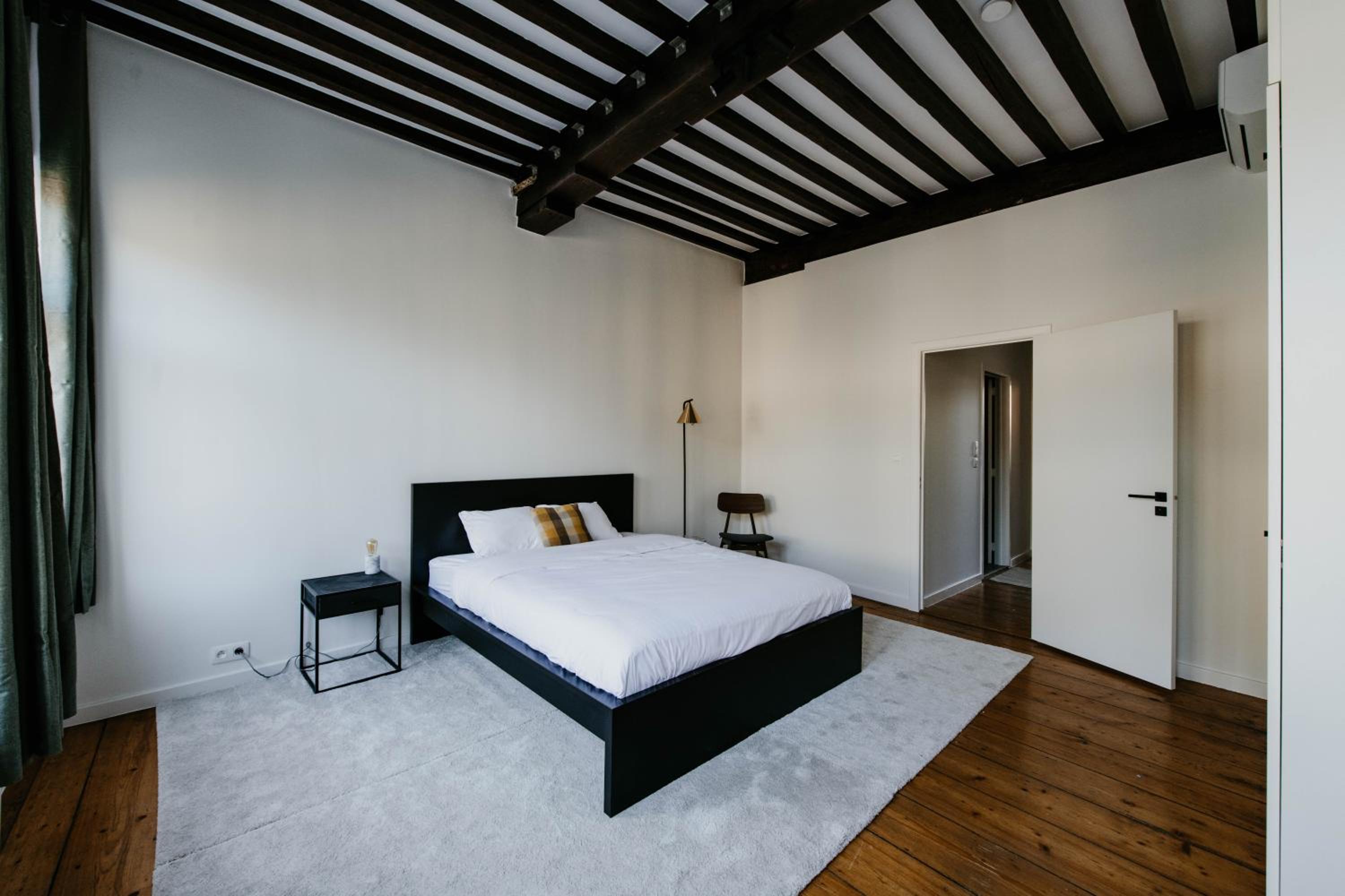 Gorgeous duplex apartment in old city centre