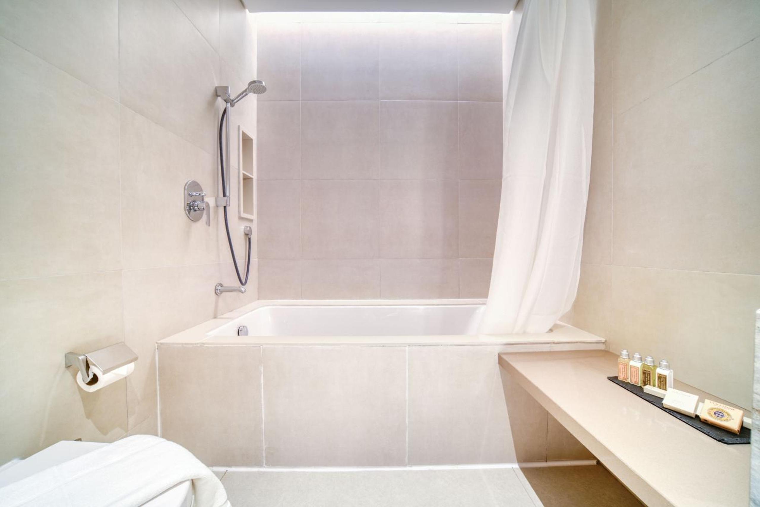 Address JBR Marina View, Jumeirah Beach Residence, Dubai Marina - Mint Stay