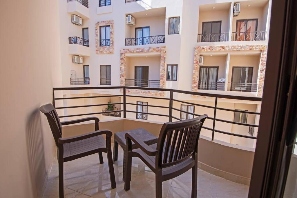 2 Bed Pool View Aqua Tropical Resort Near El Gouna view 3