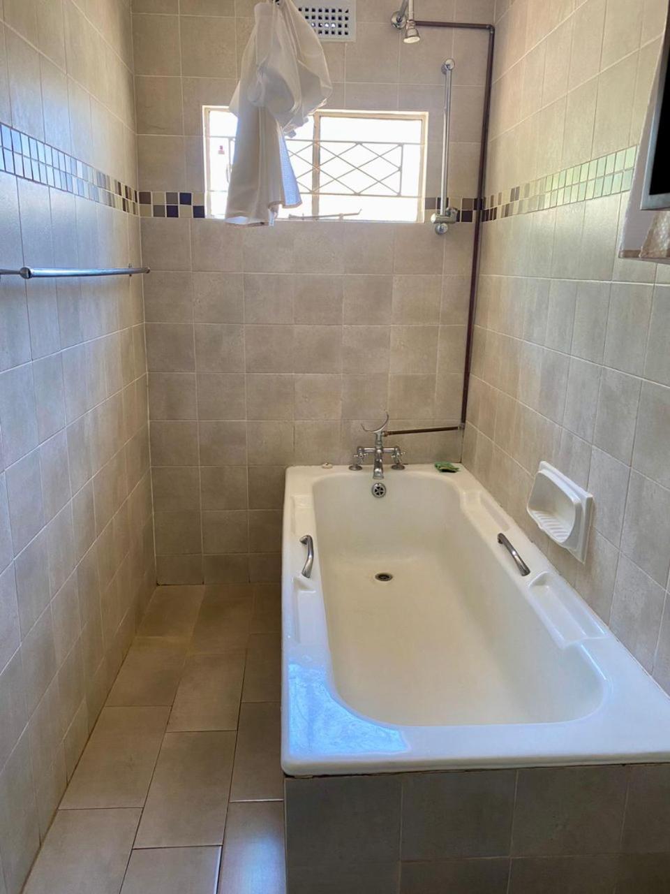 Cosy 3 bedroom cottage - 2034