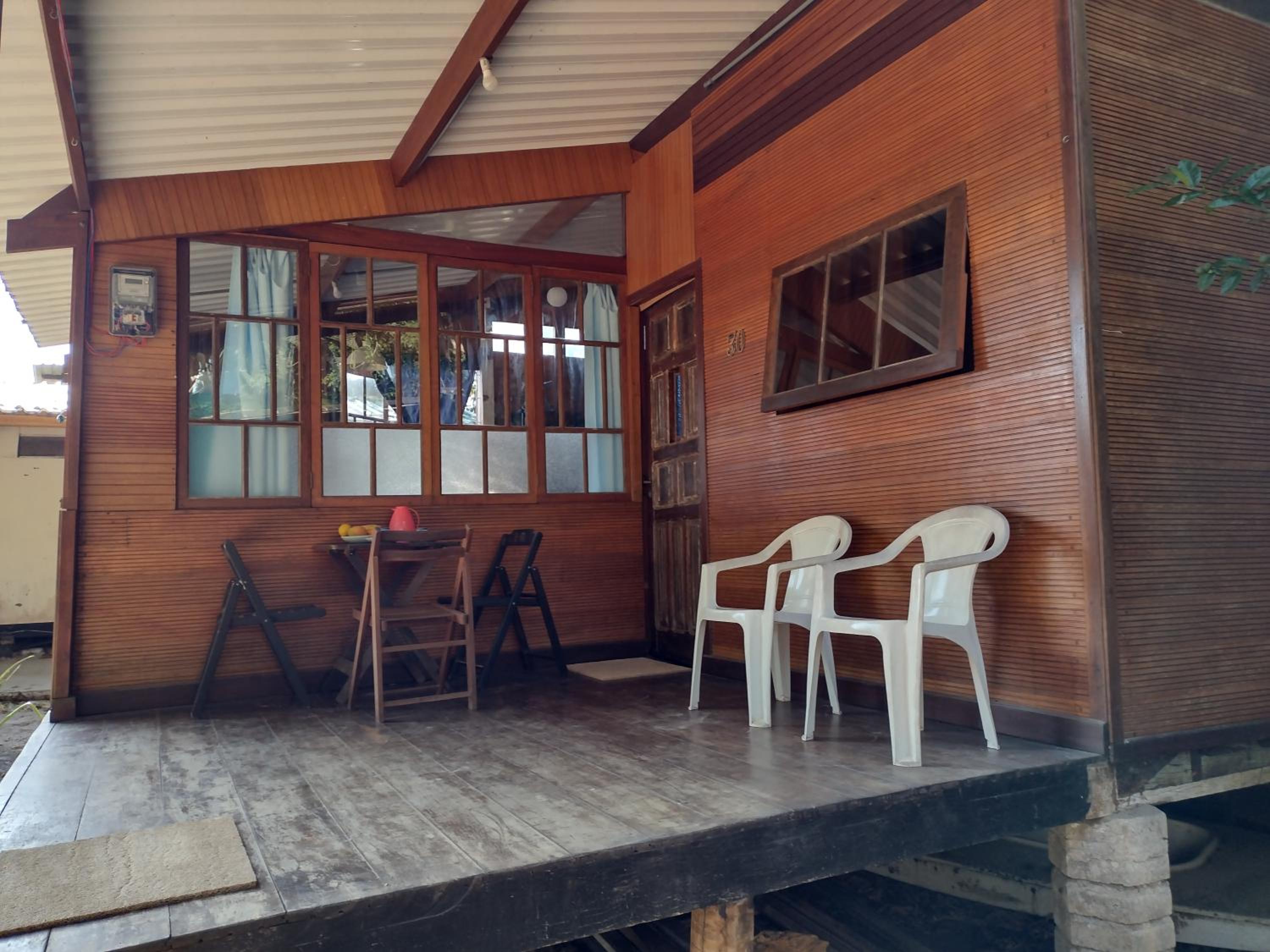 Chalé aconchegante a 50m da Praia - Ubatumirim