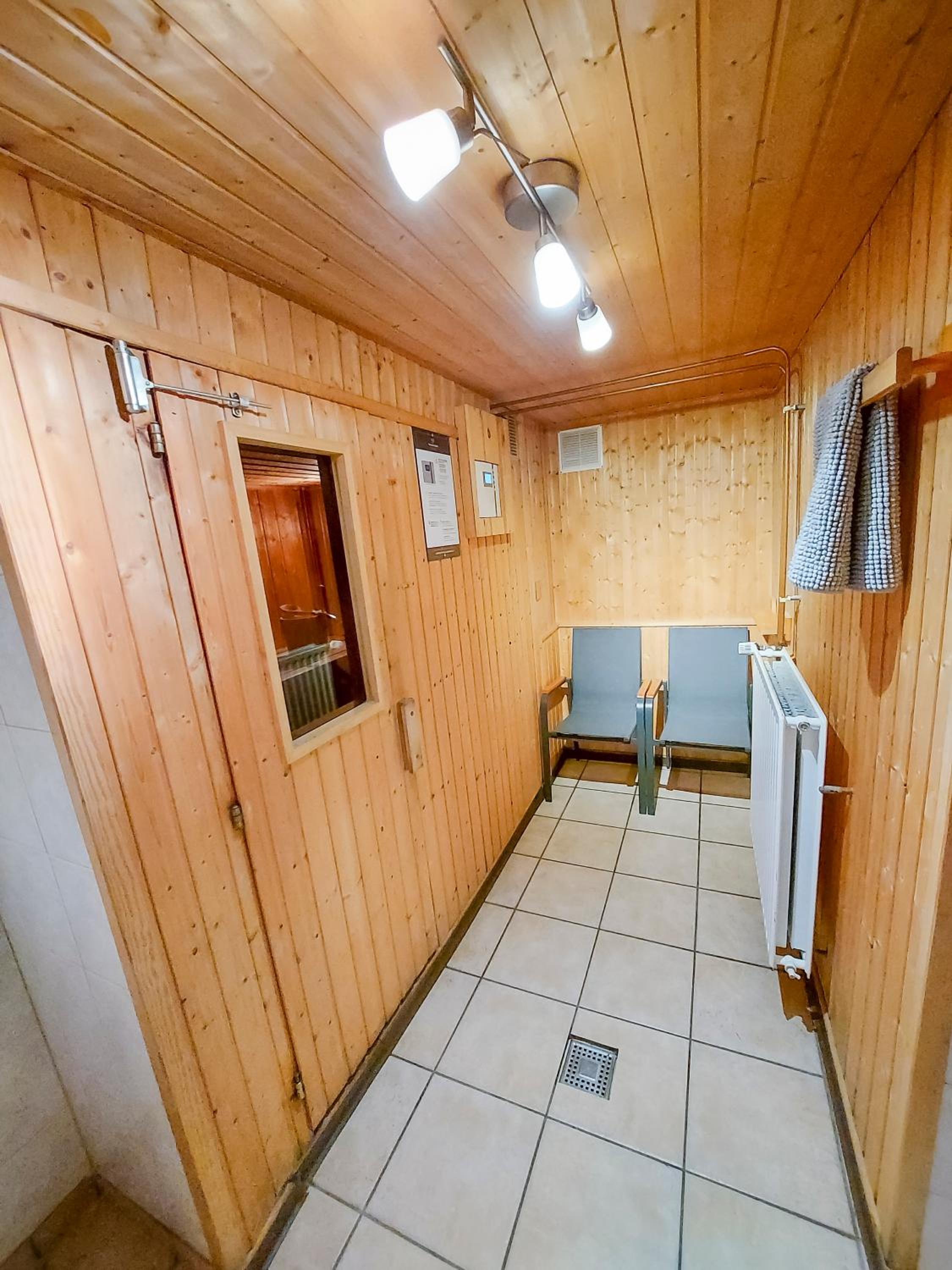 Vue sur la Vallée - Family holiday home in Malmedy with private pool