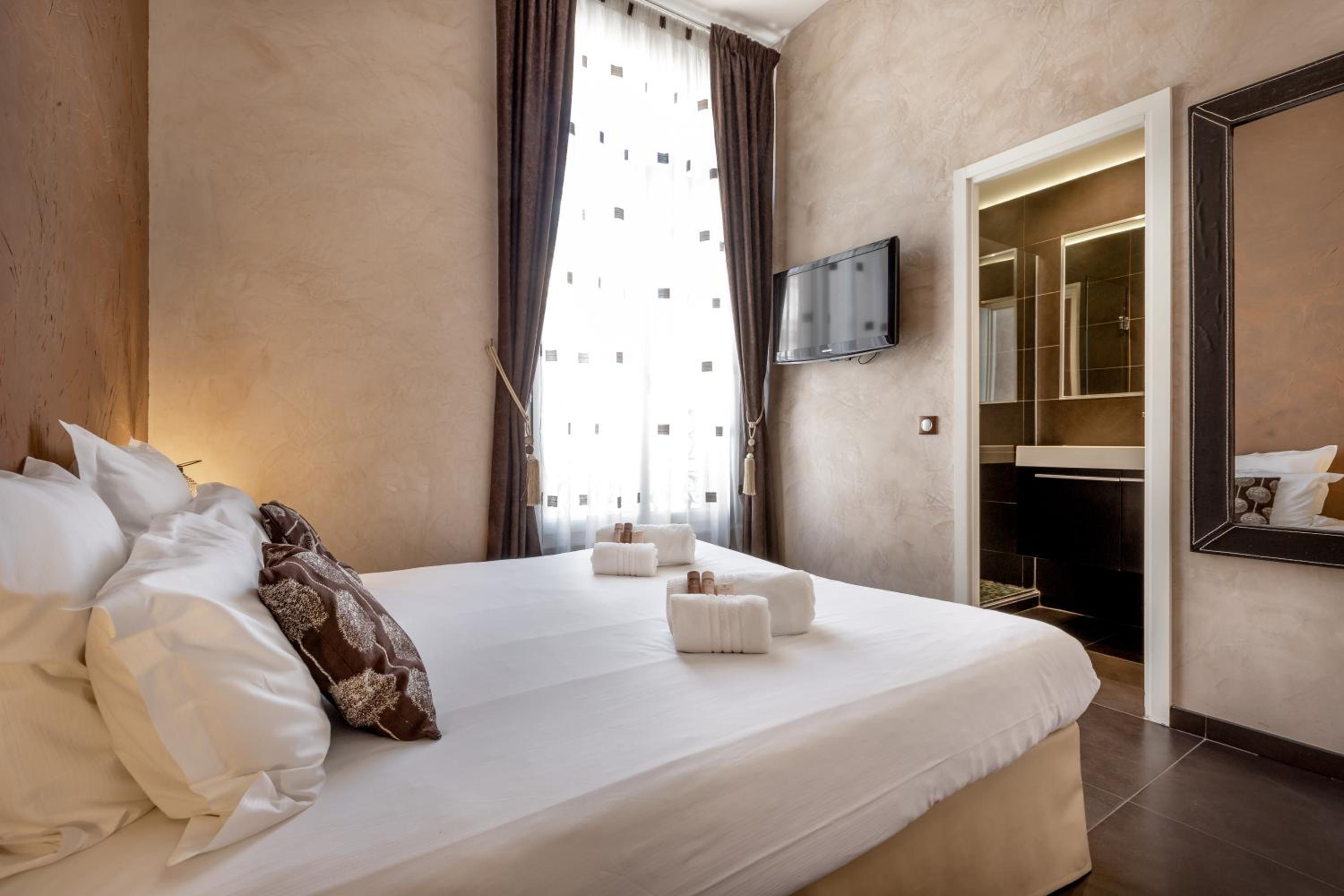 Residence du Louvre - Apartments - Prime location Palais & Croisette - Luxury Stay by LRA Cannes
