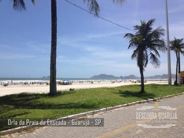 Apartamento 3 Dormitórios - Guarujá/SP - Lado Praia