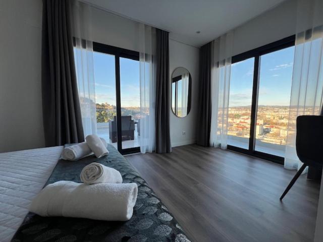 Vila Pombal Tomar - Luxury Apartment with private pool and Castle View view 4