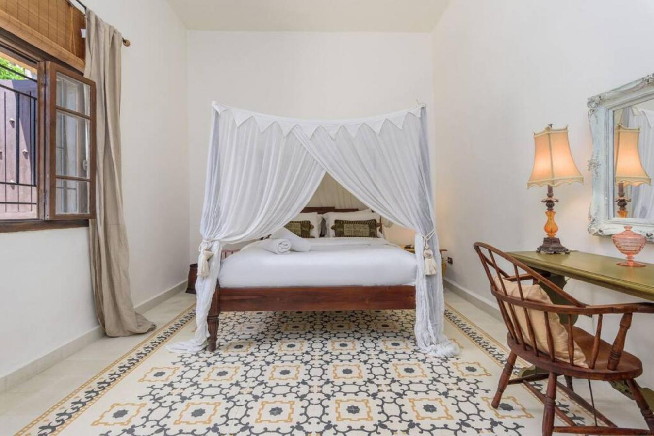La Madrague 3 Bedroom Villa with Garden in Batroun view 2