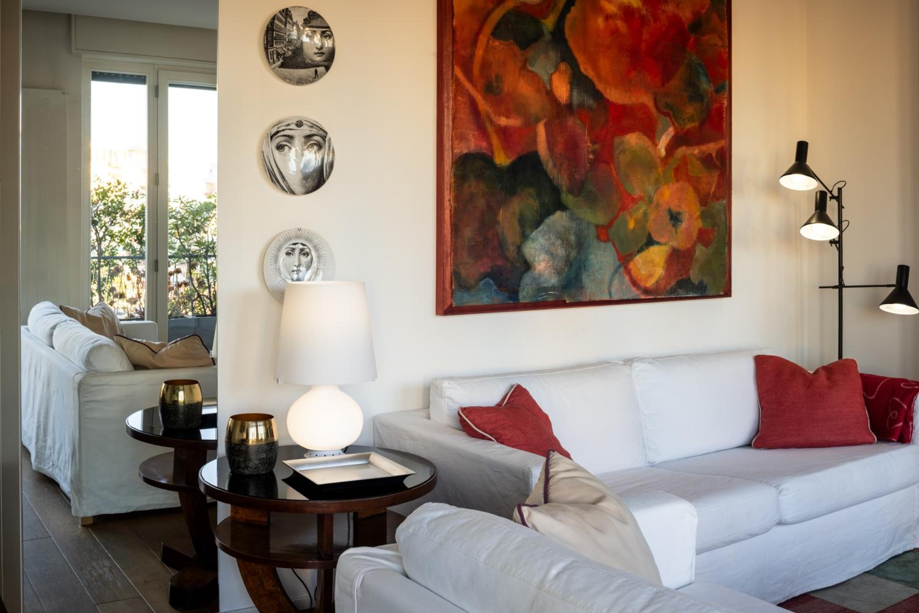 City Life View Apartment With Terrace R&R