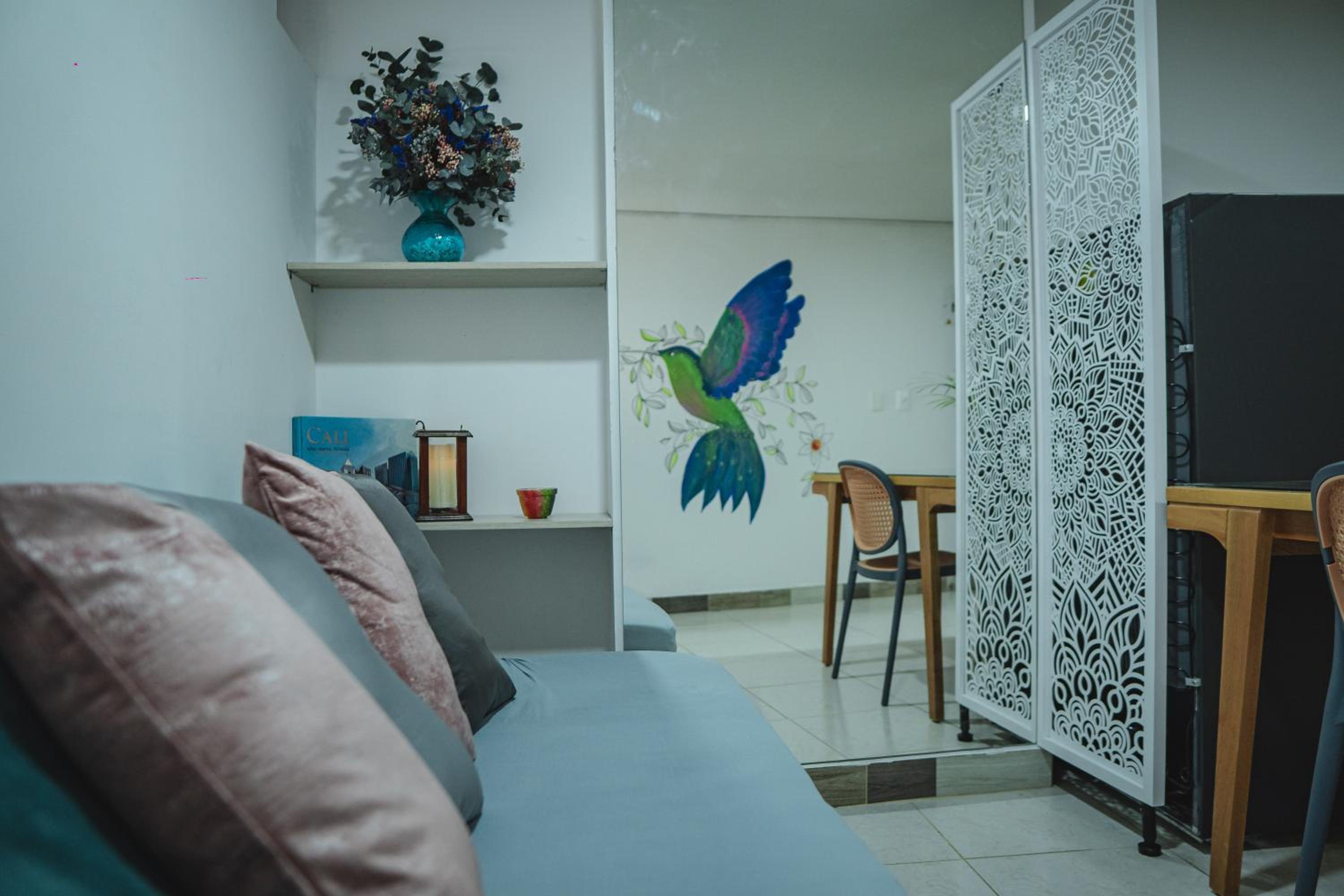 COLIBRI Gorgeous new flat with balcony and terrace