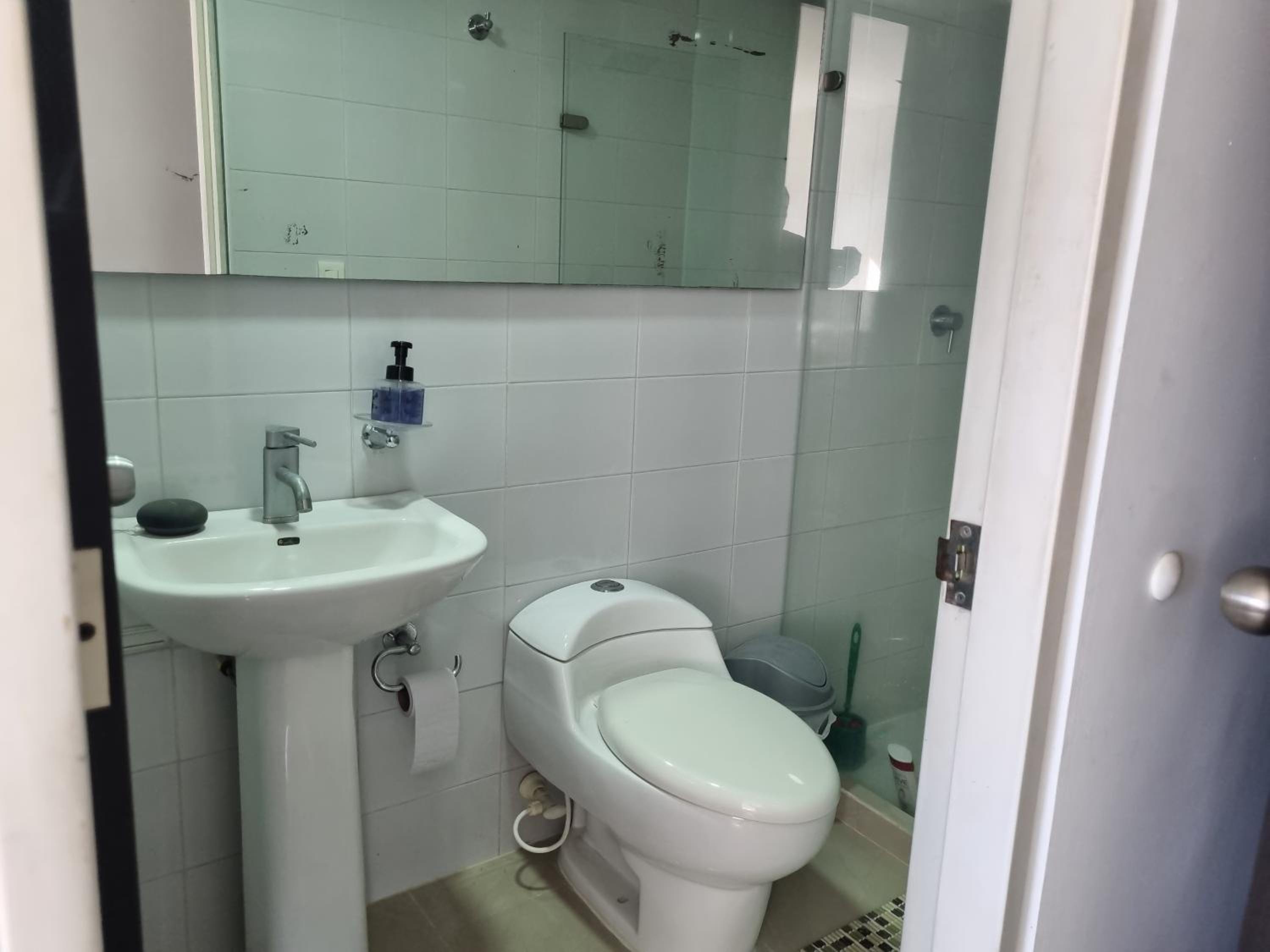 Habitación Floridablanca 1 ó 2 Personas