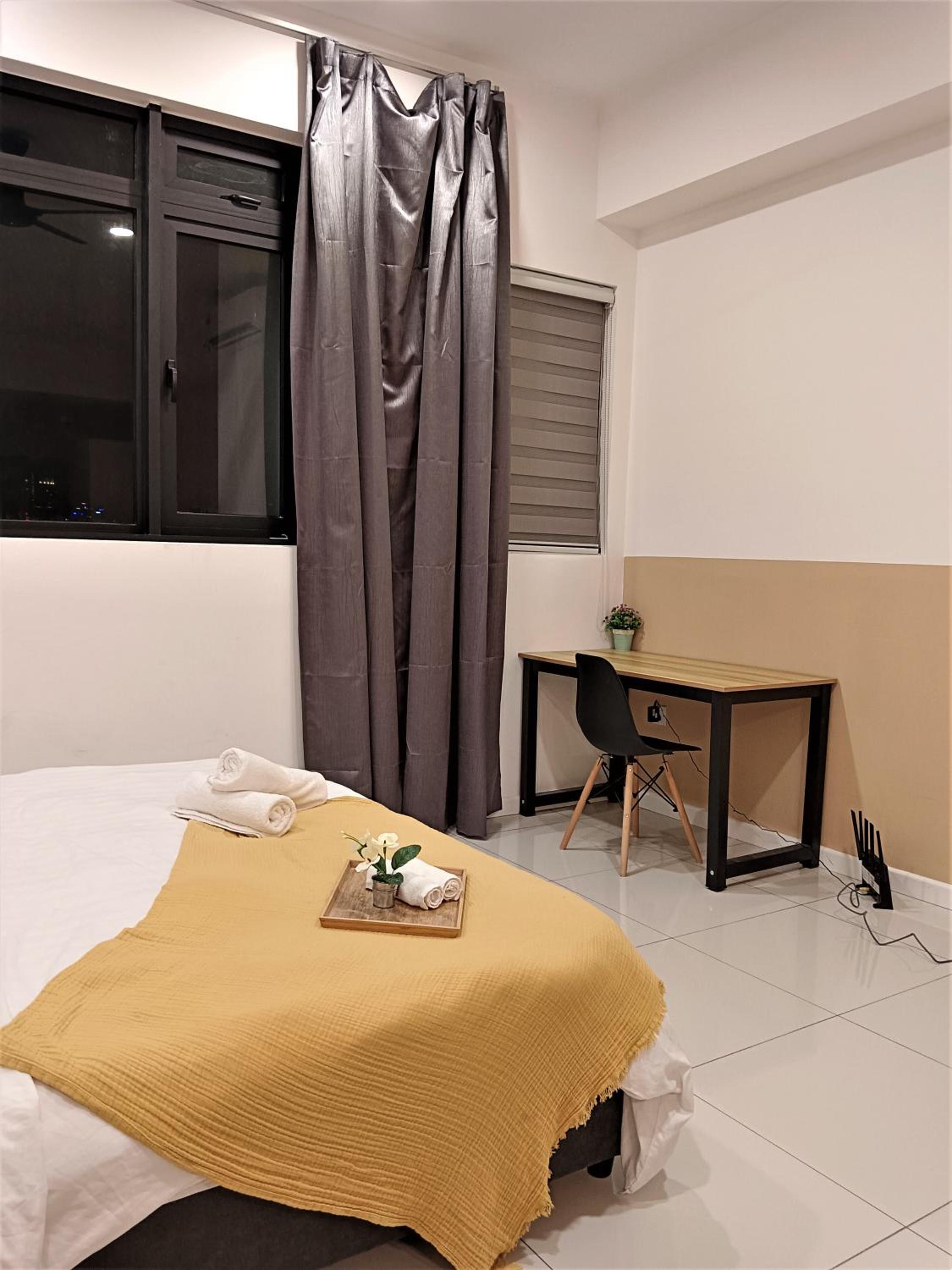 Chambers PWTC By GrandRoyal