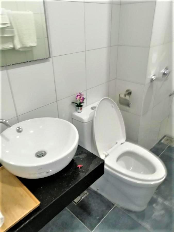 Chambers PWTC By GrandRoyal
